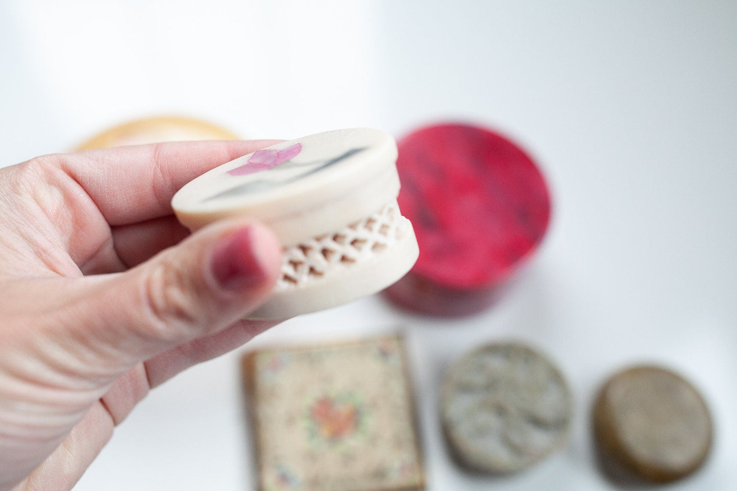 Vintage Trinket Boxes- Vintage pink box- flower box- jewelry box