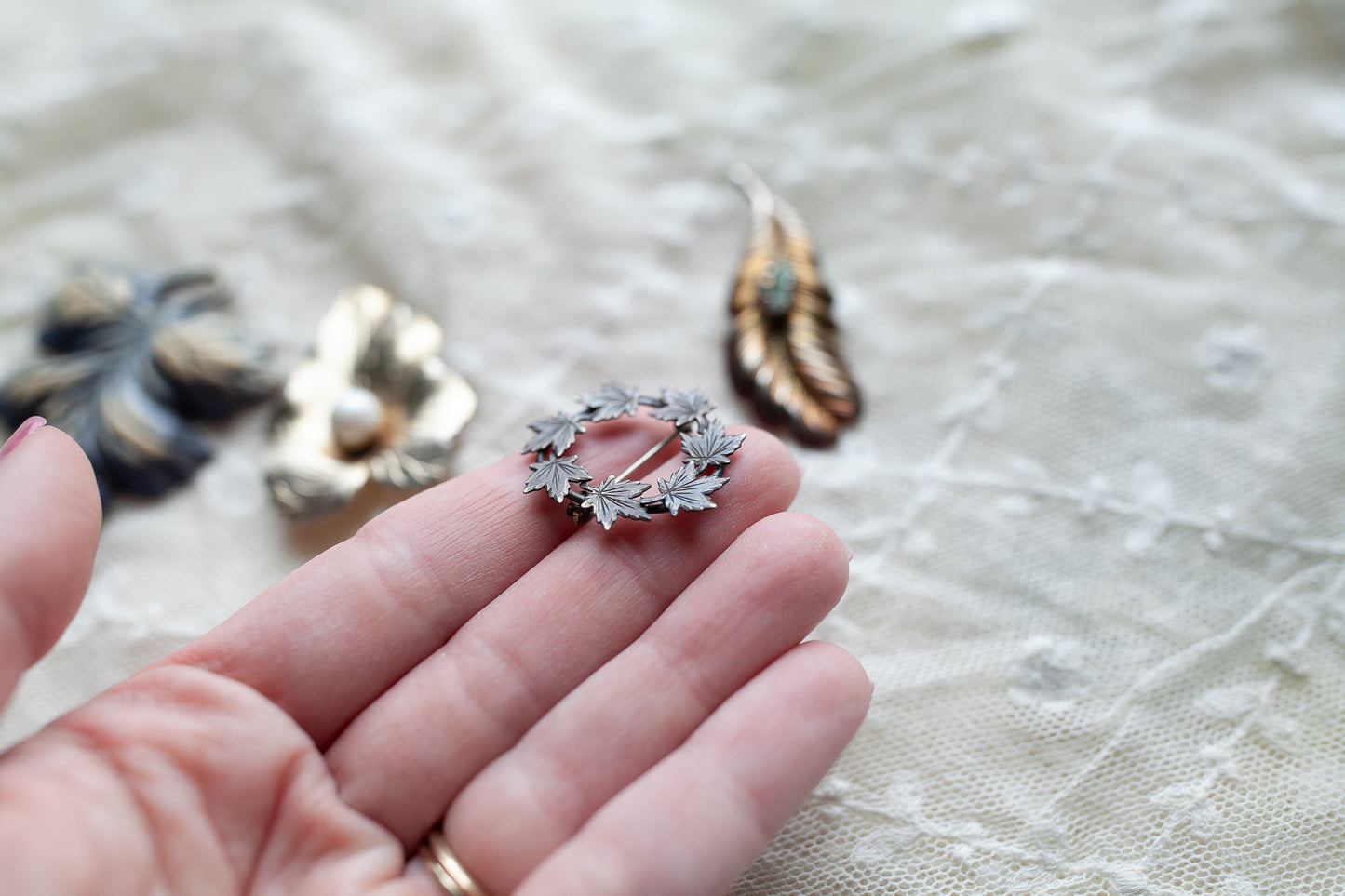 Vintage Brooch- Jewelry- Pins- Leaf Pins
