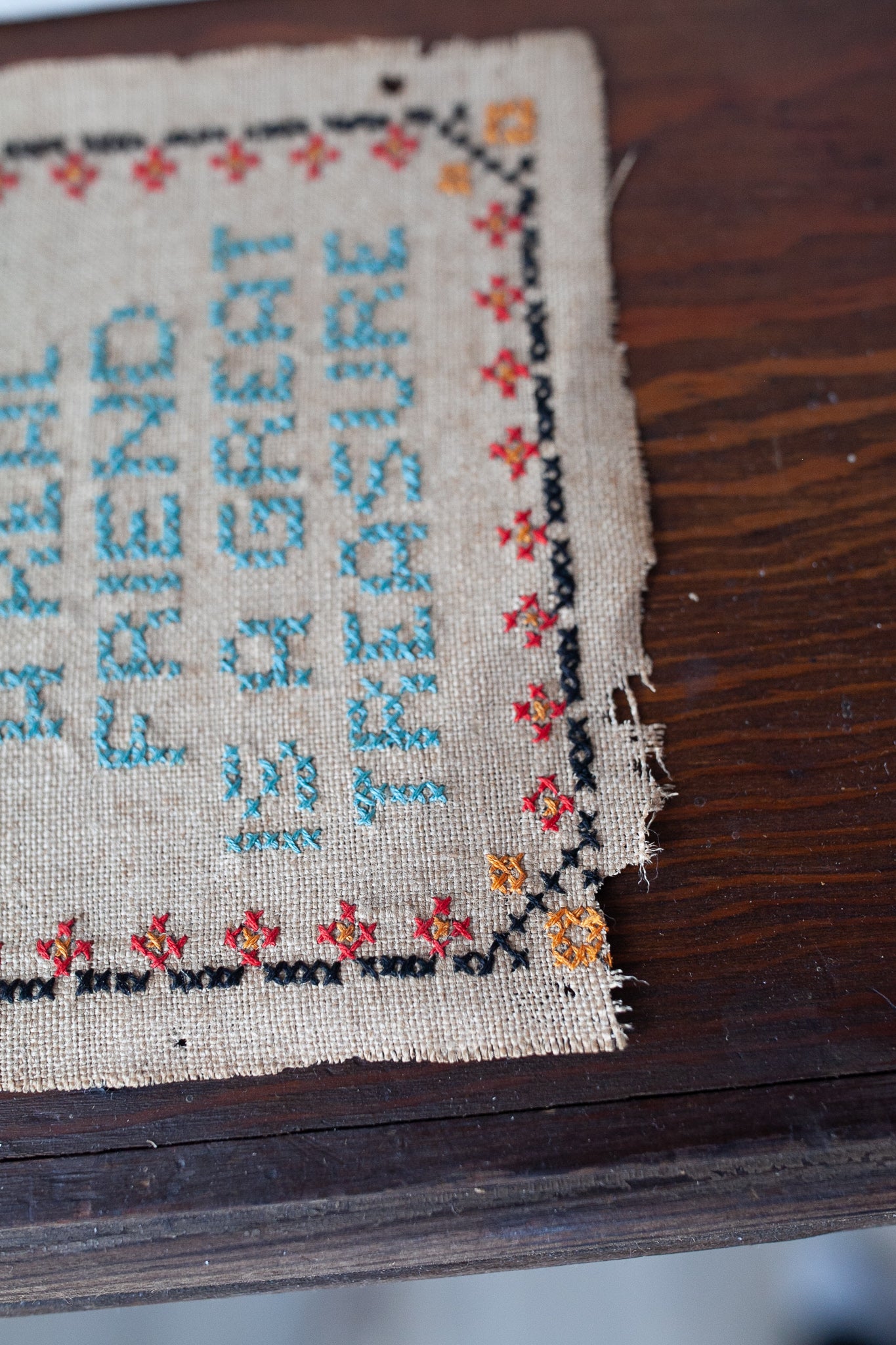 Antique Sampler- Friend Gift - silhouette