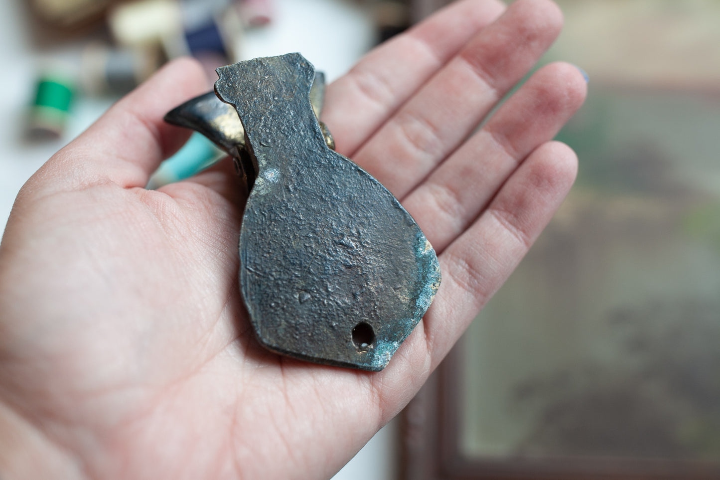 Vintage Brass Hand- Hand Clip