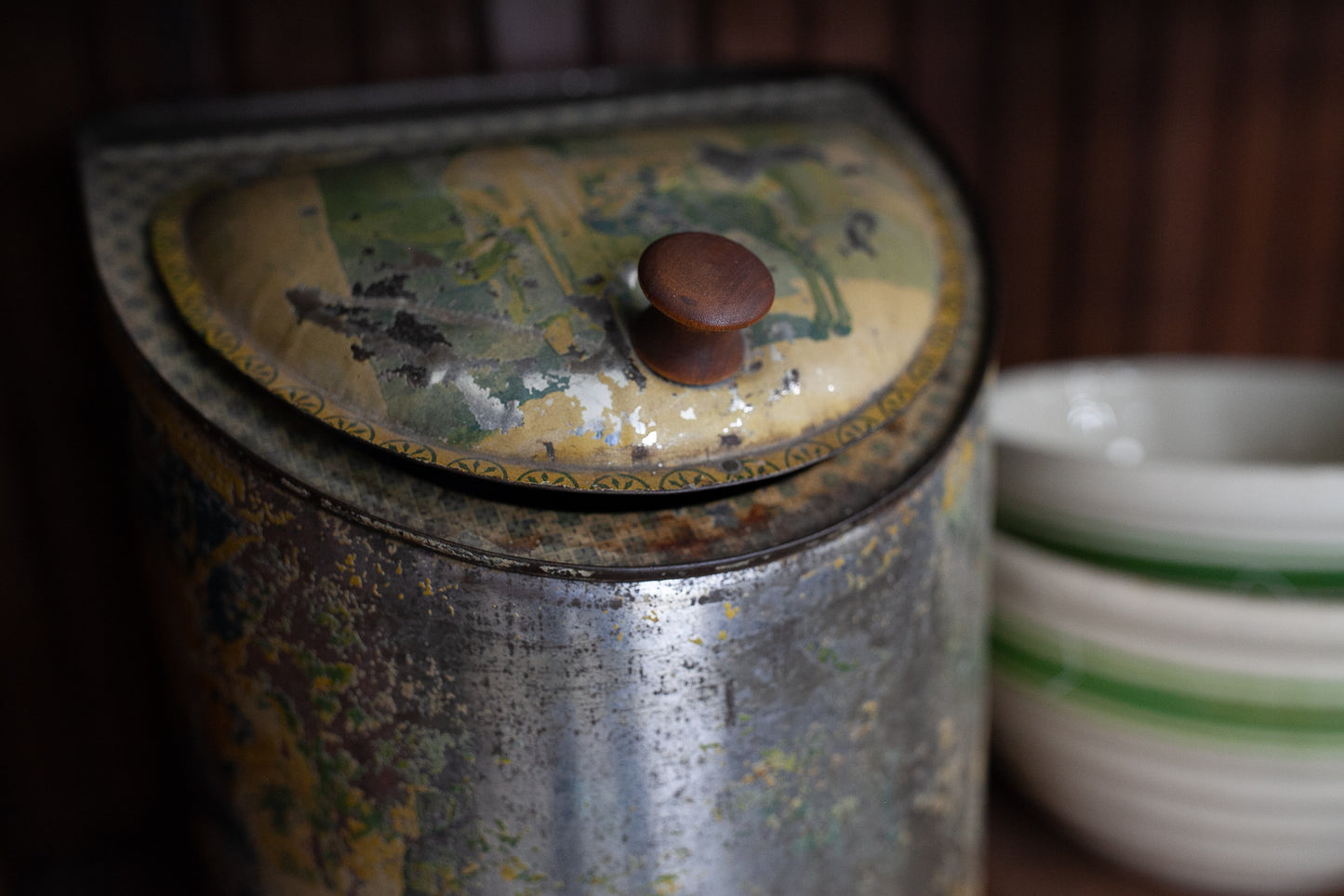 Antique Tin- Antique Cinnamon Tin with Hinged Lid- Tin General Store Spice Box