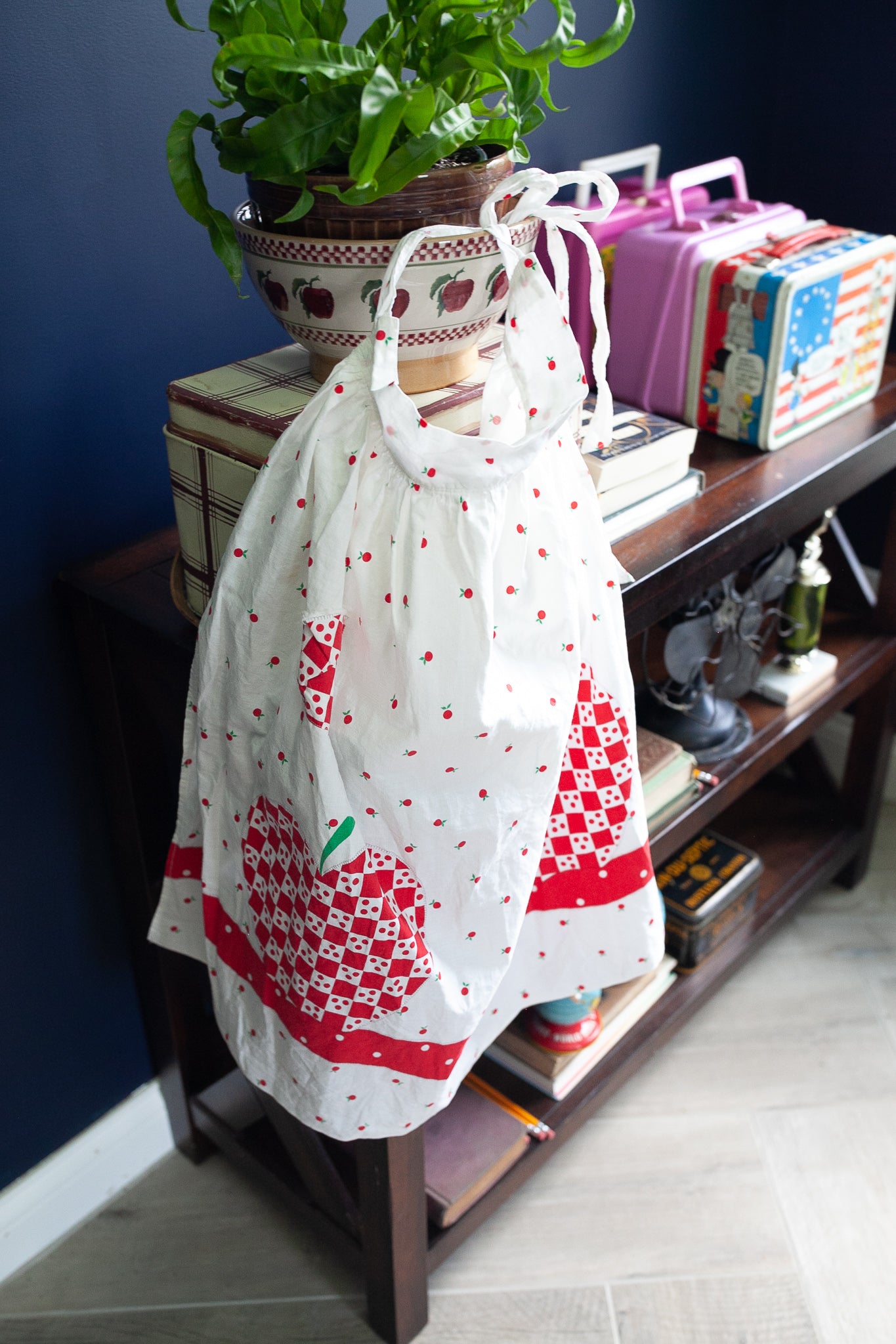 Vintage Apron- Half Apron - Apple apron