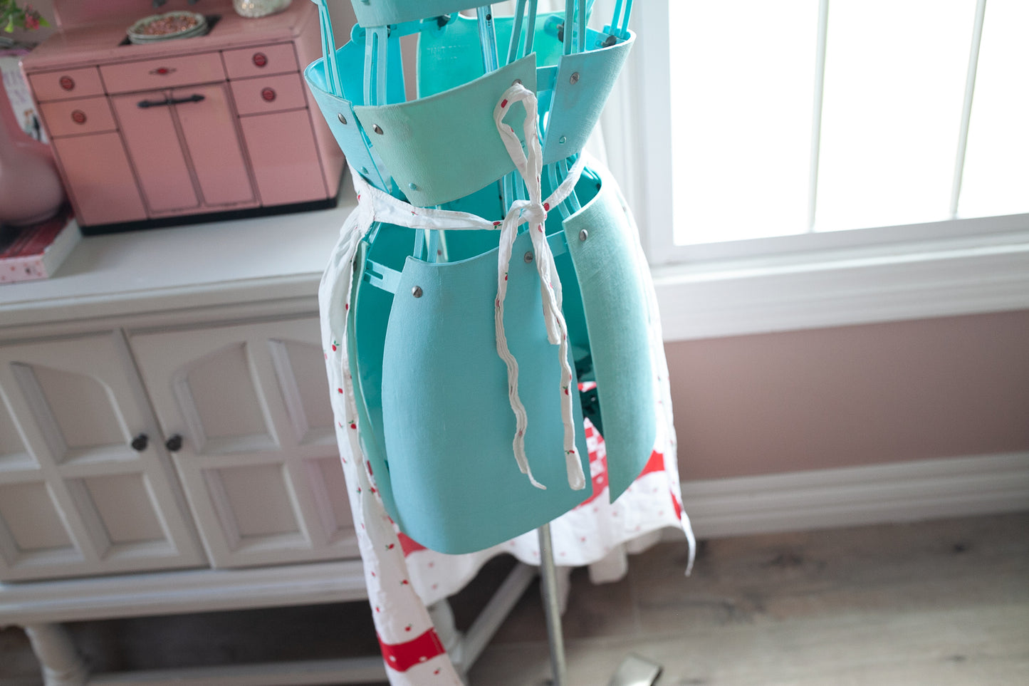 Vintage Apron- Half Apron - Apple apron