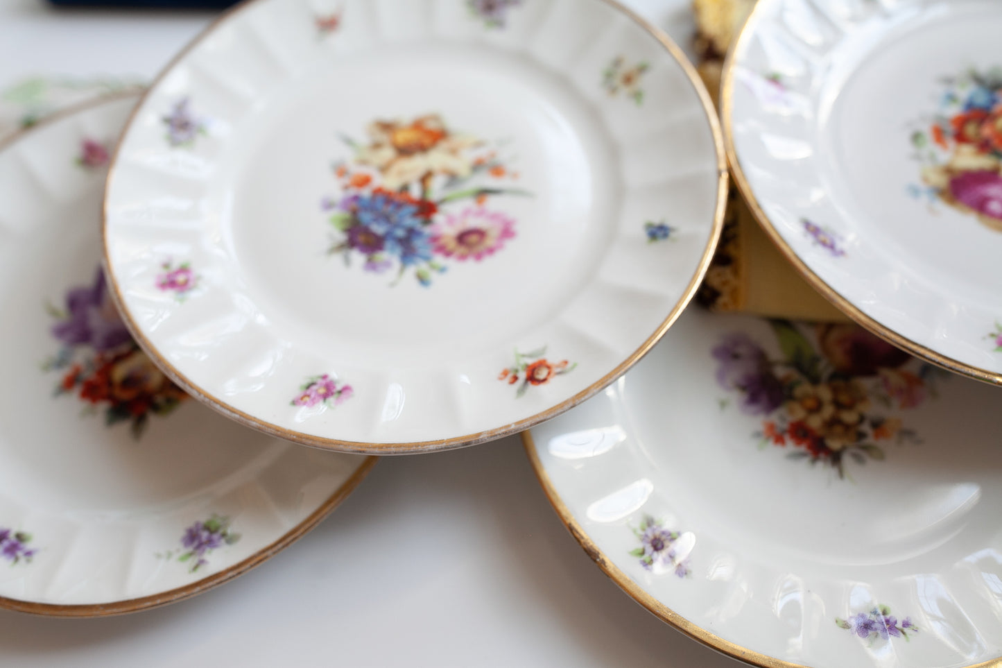 Vintage Kahla German Democratic Republic /set of 4 hand painted Floral Plates /  Flower Pattern /1937 - 1957.