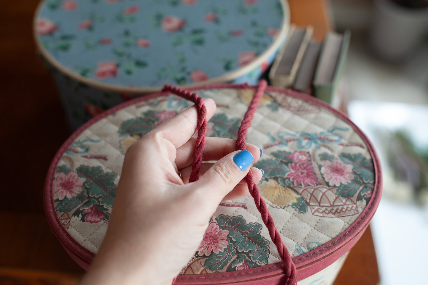 Vintage sewing Tote- Sewing Box -Floral Box