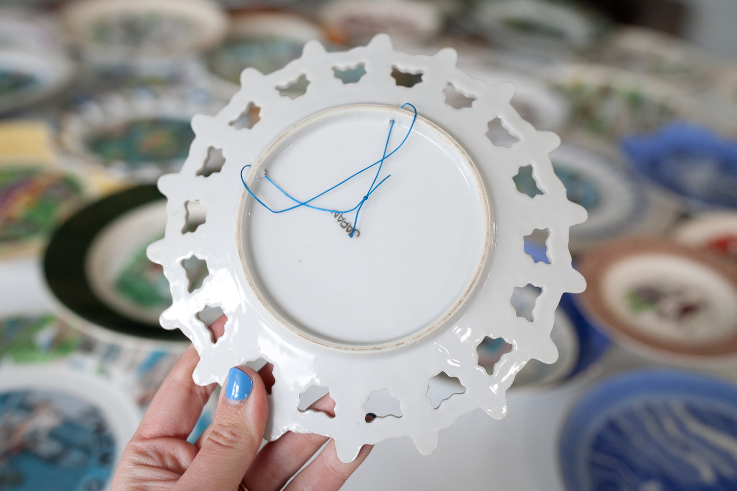 Tourist Plate - Canada -Niagara Falls - Pink