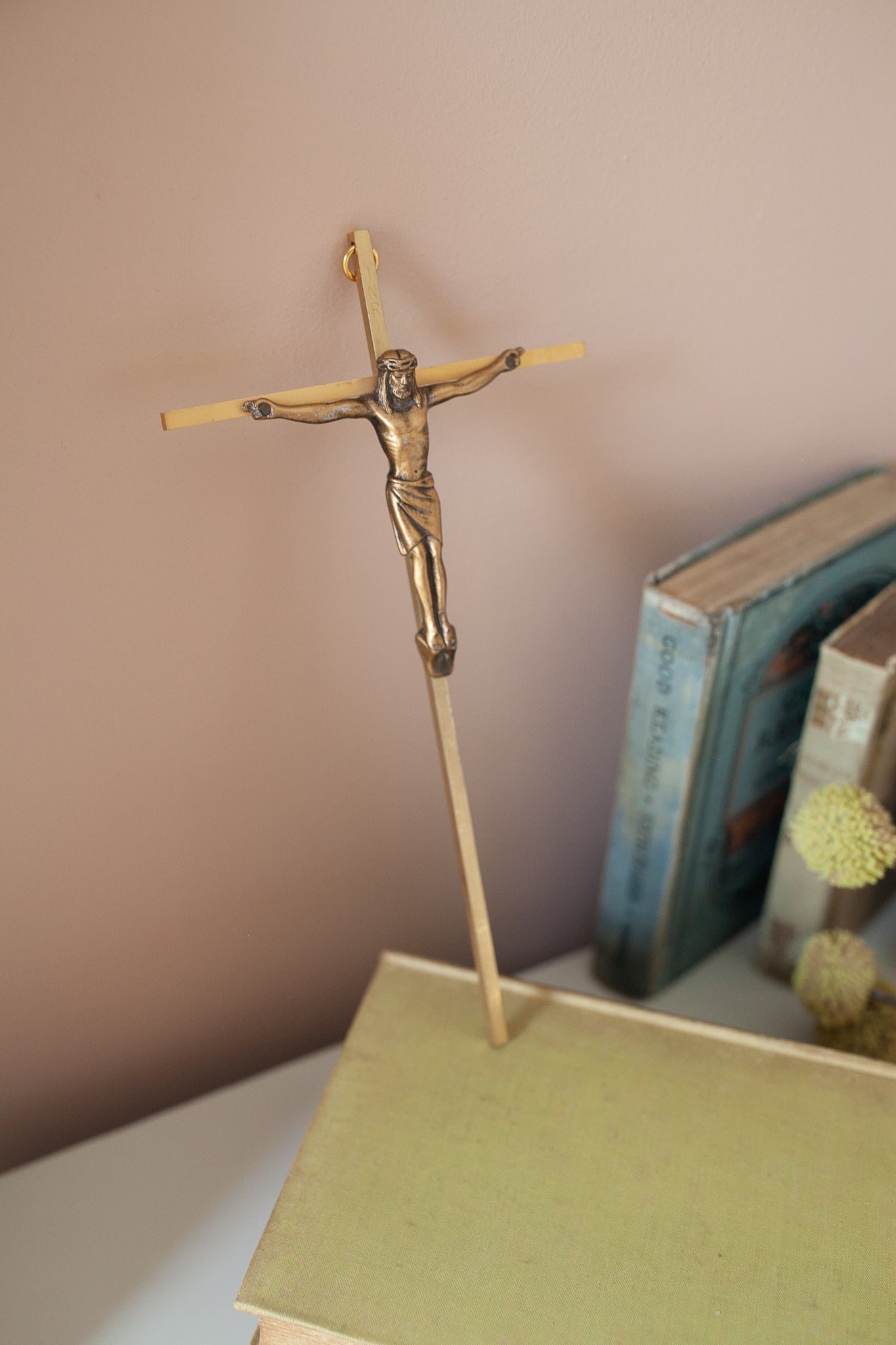 Vintage Crucifix -Gold Crucifix