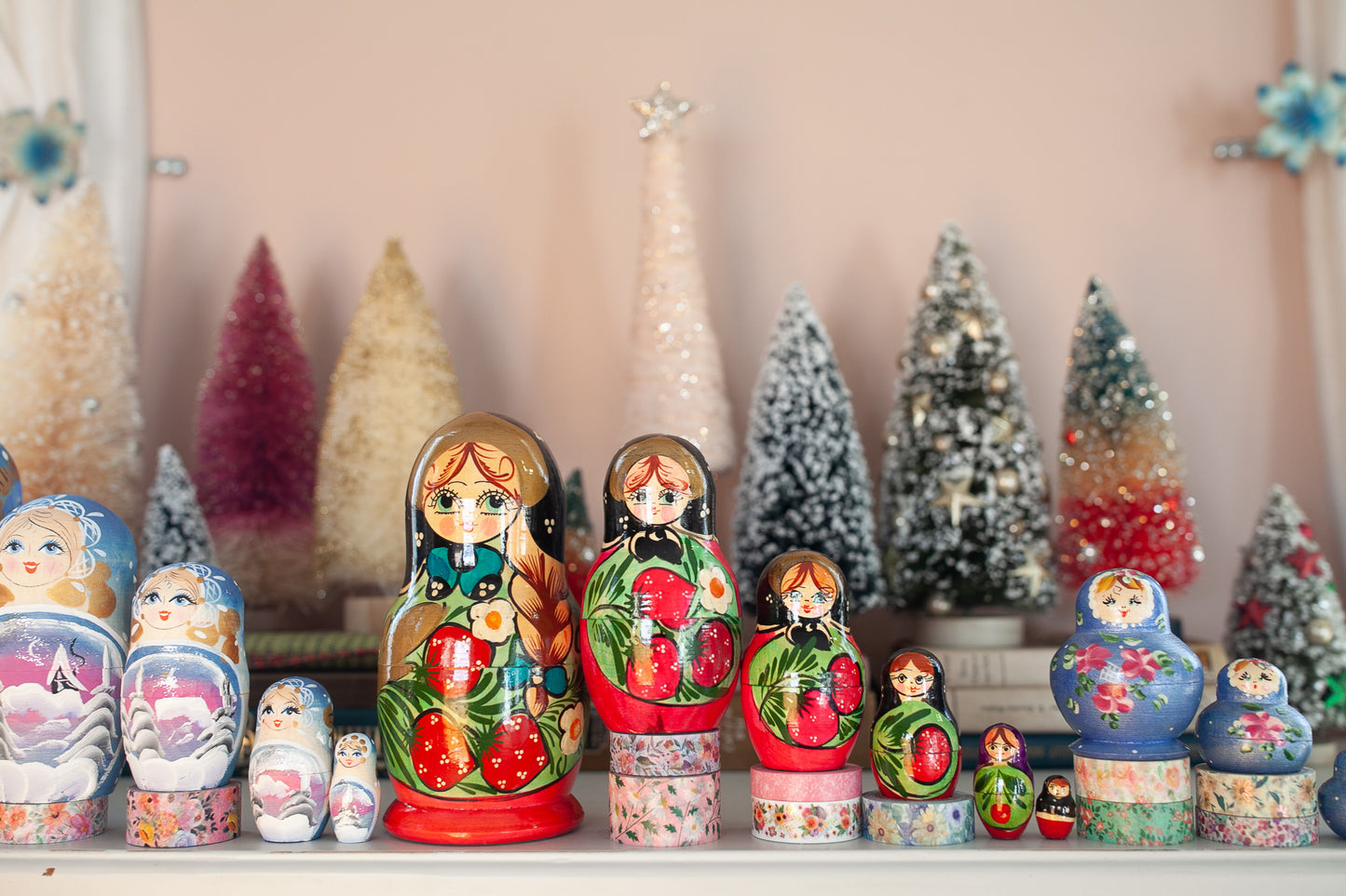 Nesting Dolls -Vintage Nesting Dolls- Wooden Painted Dolls