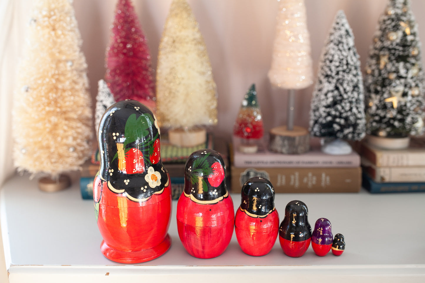 Nesting Dolls -Vintage Nesting Dolls- Wooden Painted Dolls