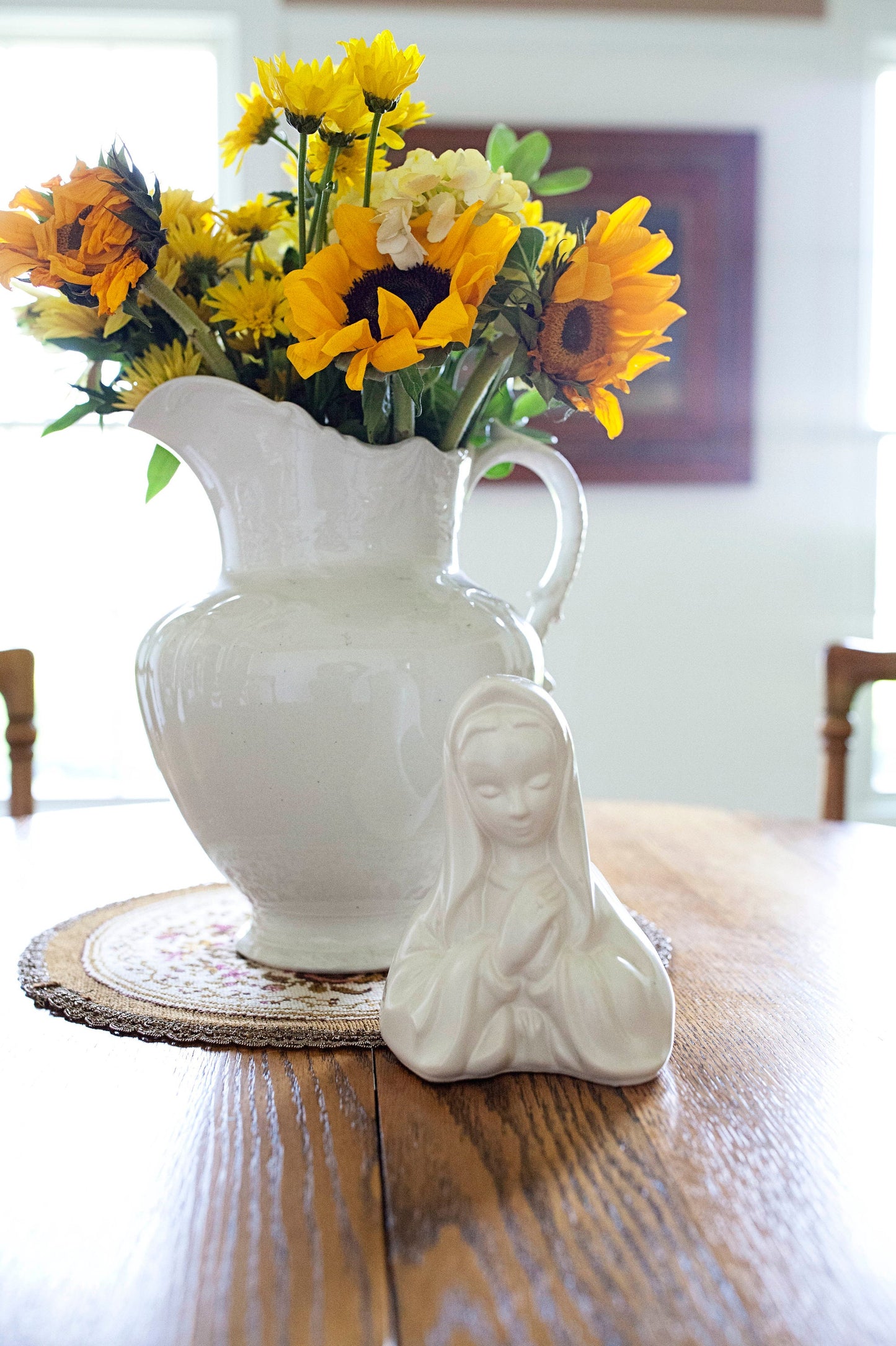 Mary Hull Vase - Vintage Hull Pottery- Madonna Vase- Planter White