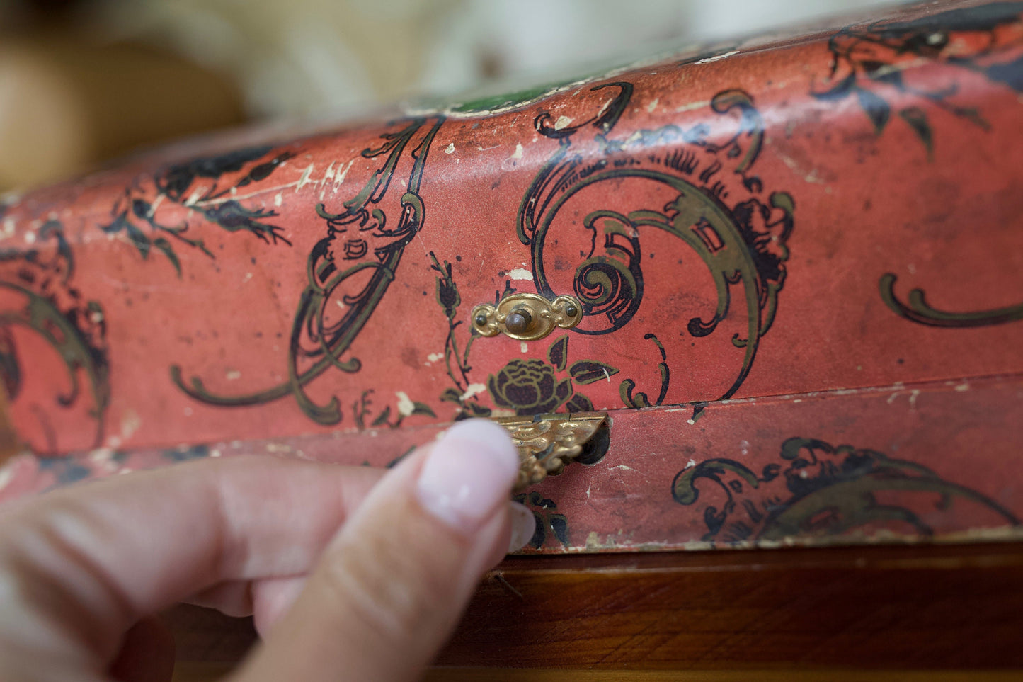 Antique Dresser Box - Victorian Dresser Box