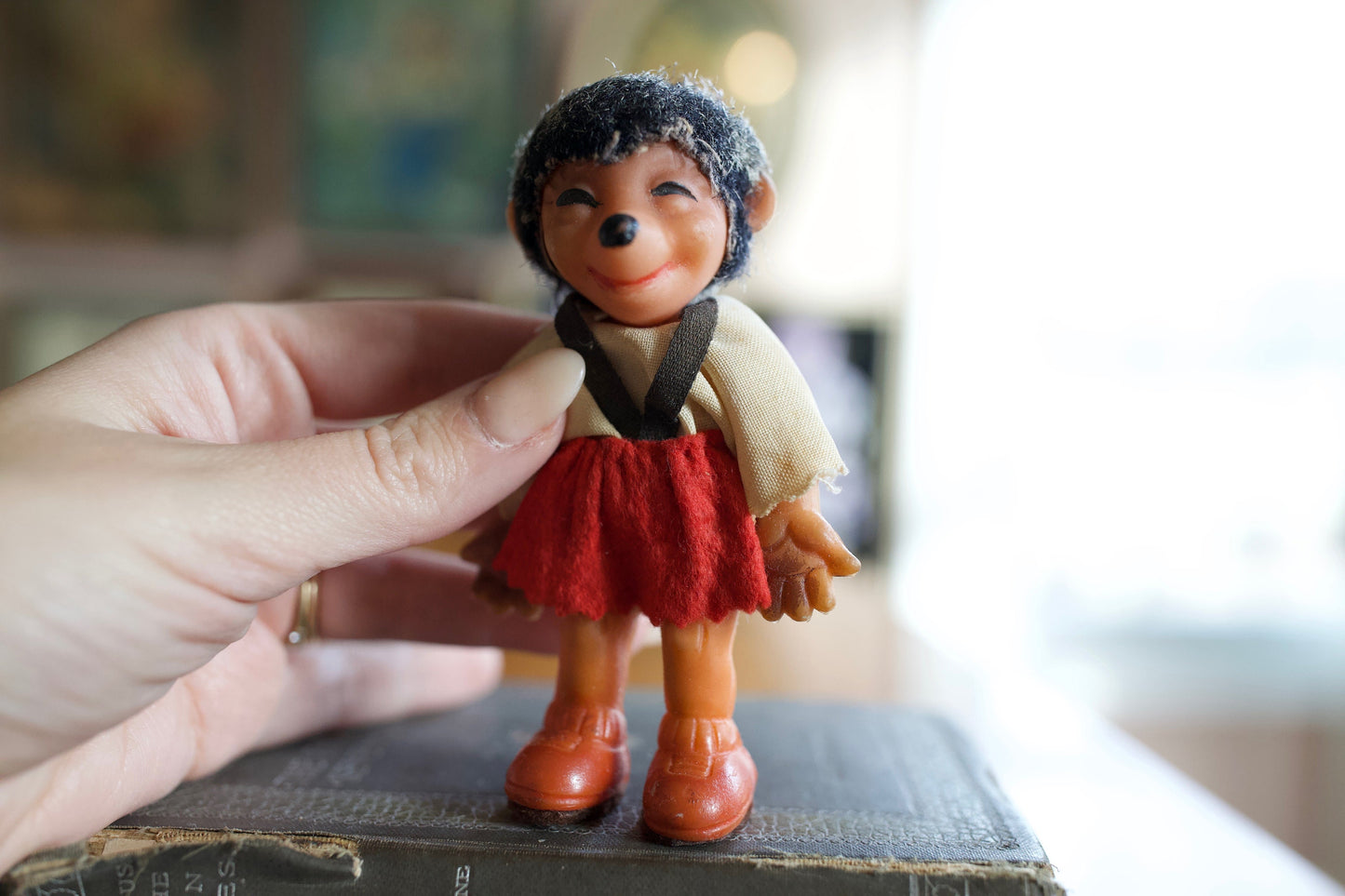 Vintage Steiff Hedgehog - Hedgehog Girl