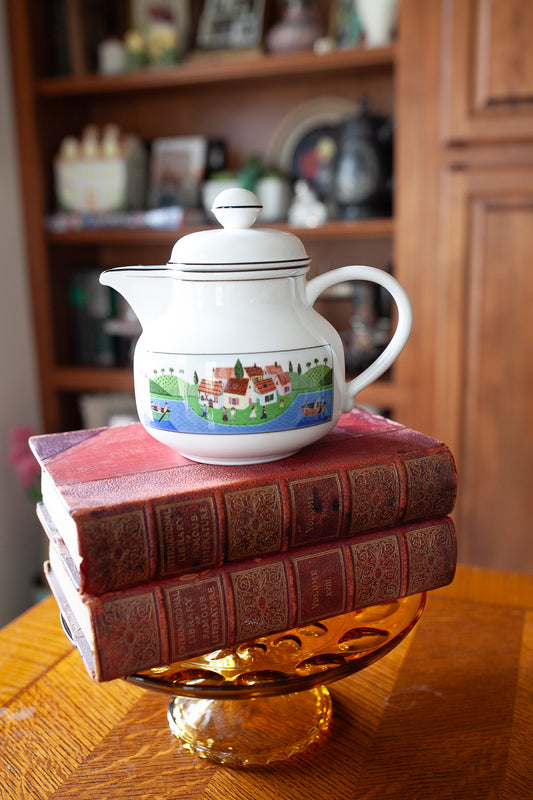 Villeroy & Boch Design Naif 0.90 Litre Teapot- Vintage Teapot - Villeroy&Boch