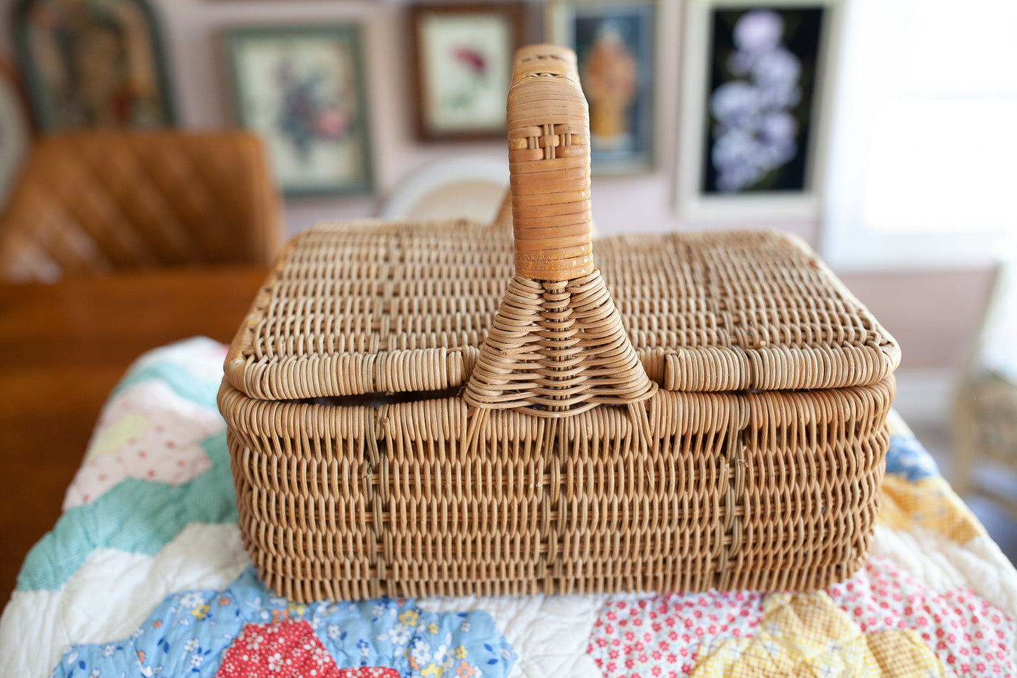 Vintage Bifold Covers Picnic Basket w/ Handle Rustic Farmhouse Kitchen Egg Gathering Picnic Storage Gift