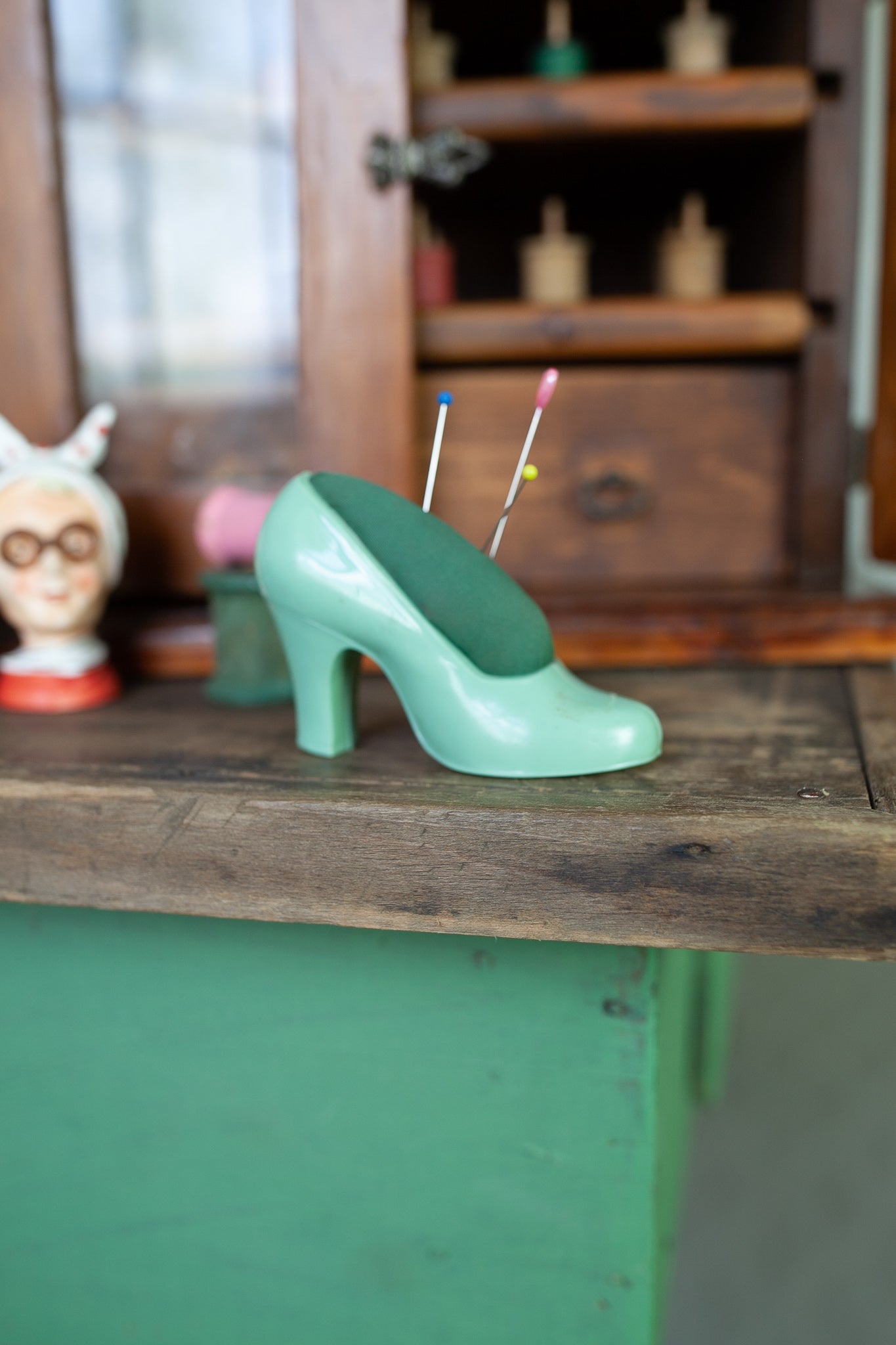 Vintage Shoe Pin Cushion - Green High Heel- Vintage Sewing