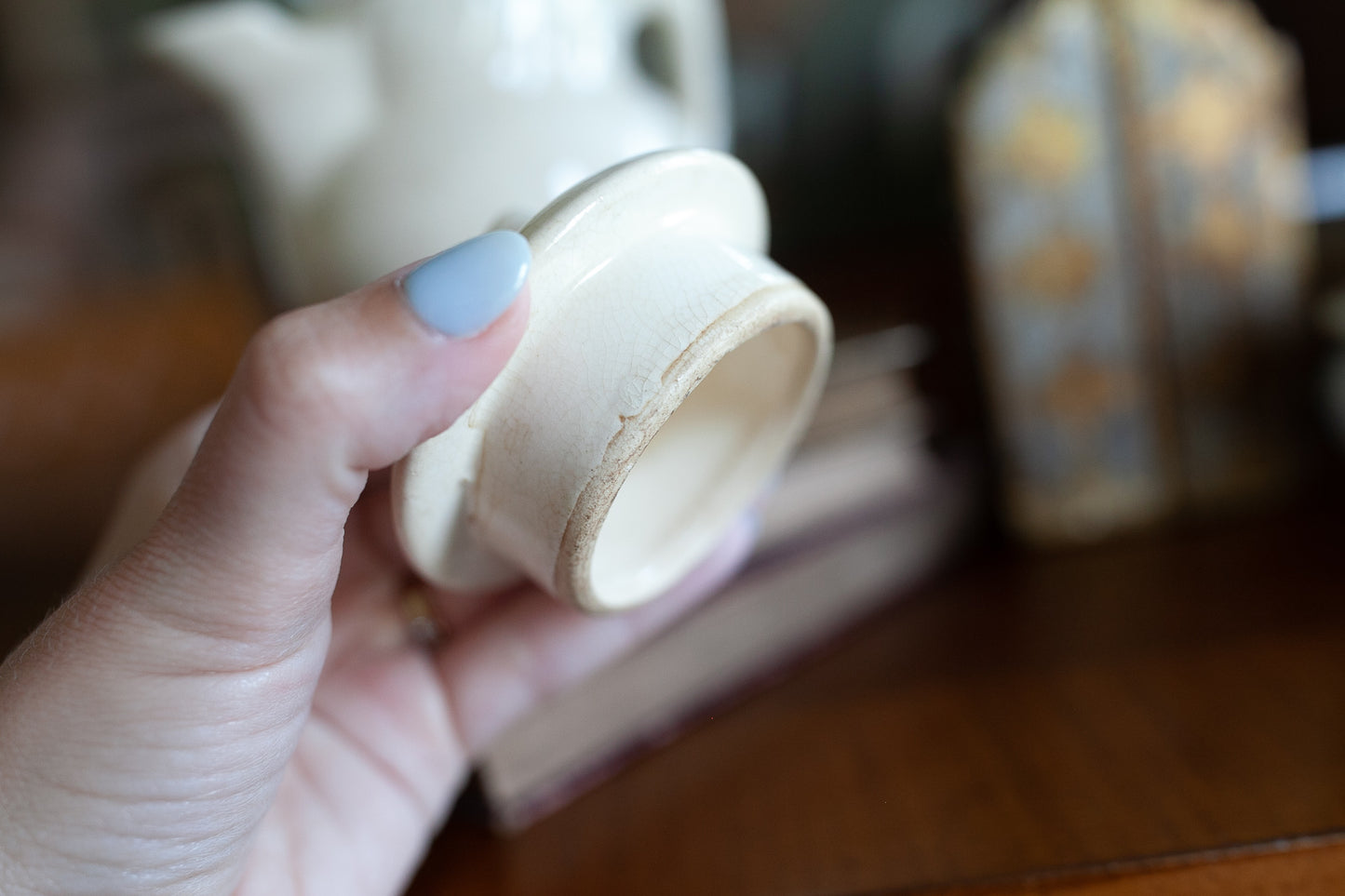 Small Salada Tea Pot - off white antique tea pot - heavily crazed - creamy white pottery