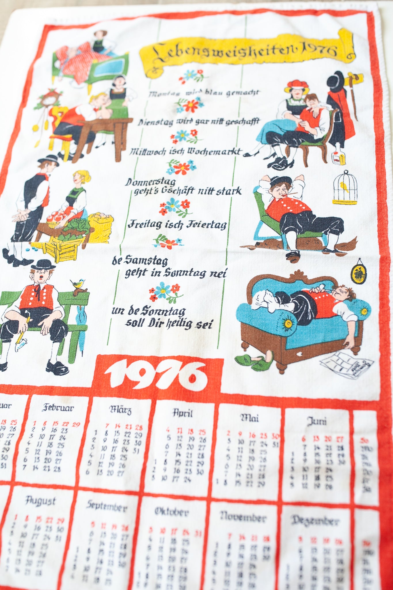Vintage German Calendar - Dish Towel - 1976 German Days of the Week