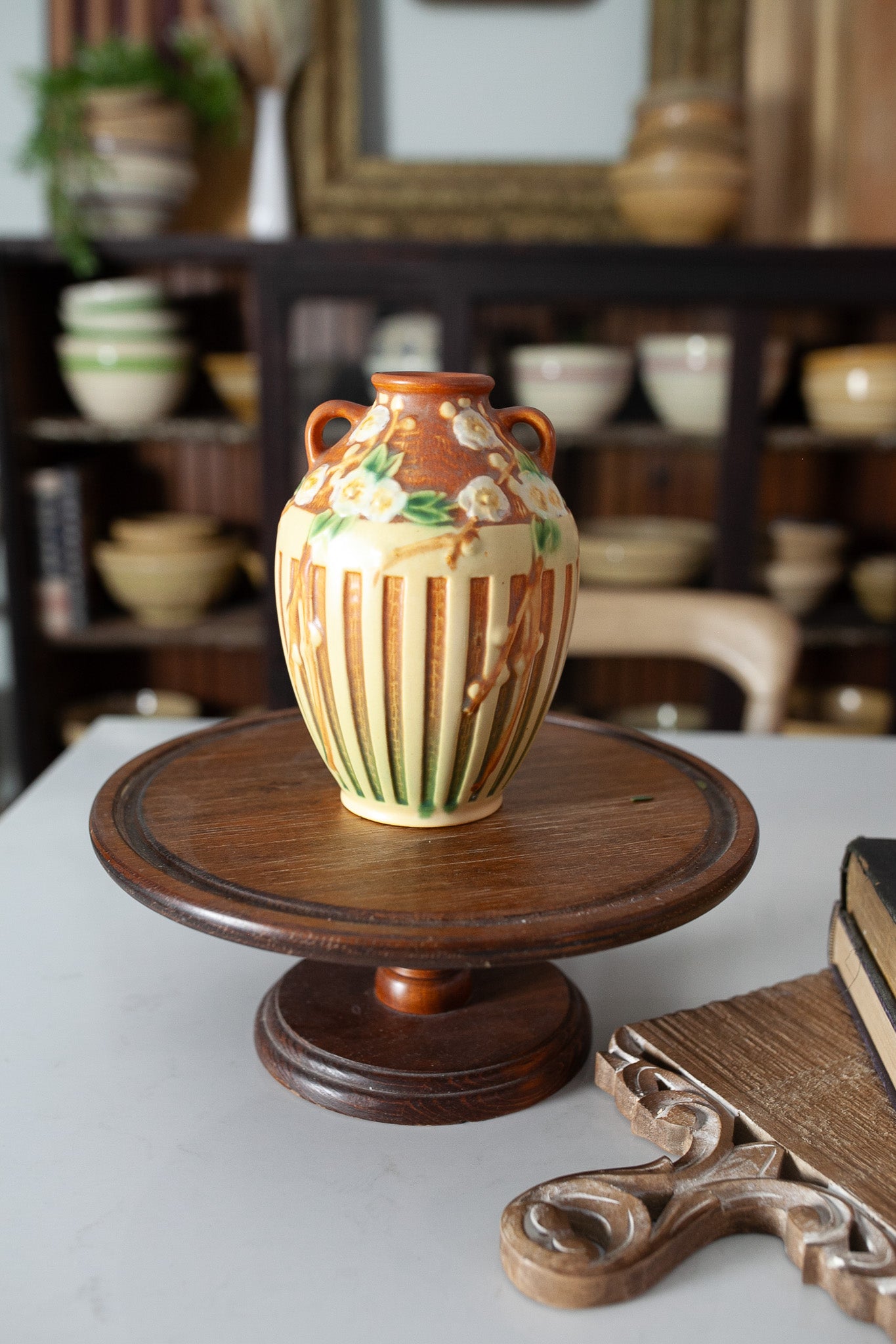 Roseville Cherry Blossom Brown 1933 Vintage Art Pottery Ceramic Vase 622-7