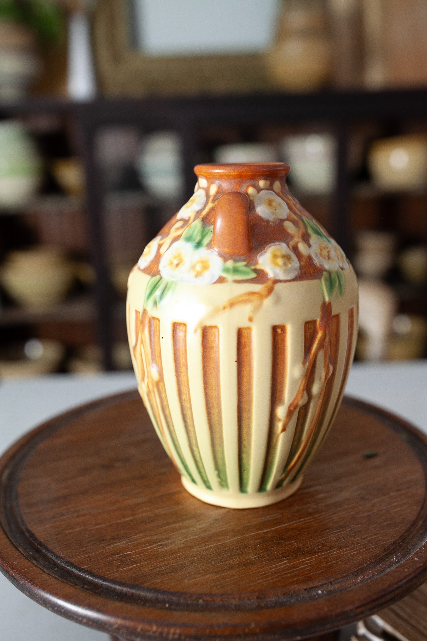 Roseville Cherry Blossom Brown 1933 Vintage Art Pottery Ceramic Vase 622-7