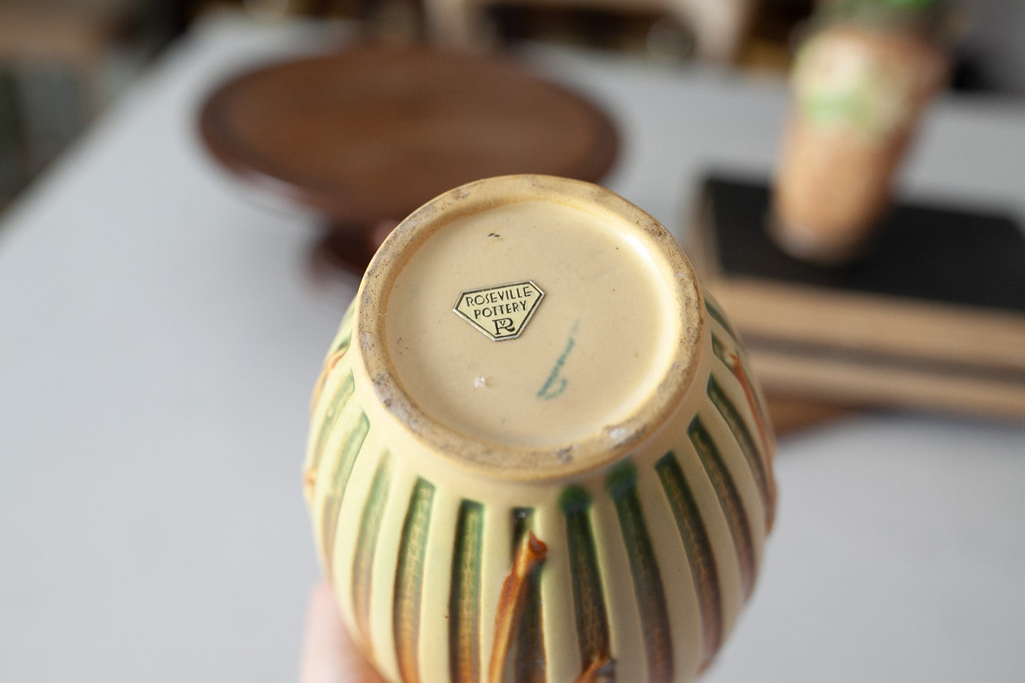 Roseville Cherry Blossom Brown 1933 Vintage Art Pottery Ceramic Vase 622-7