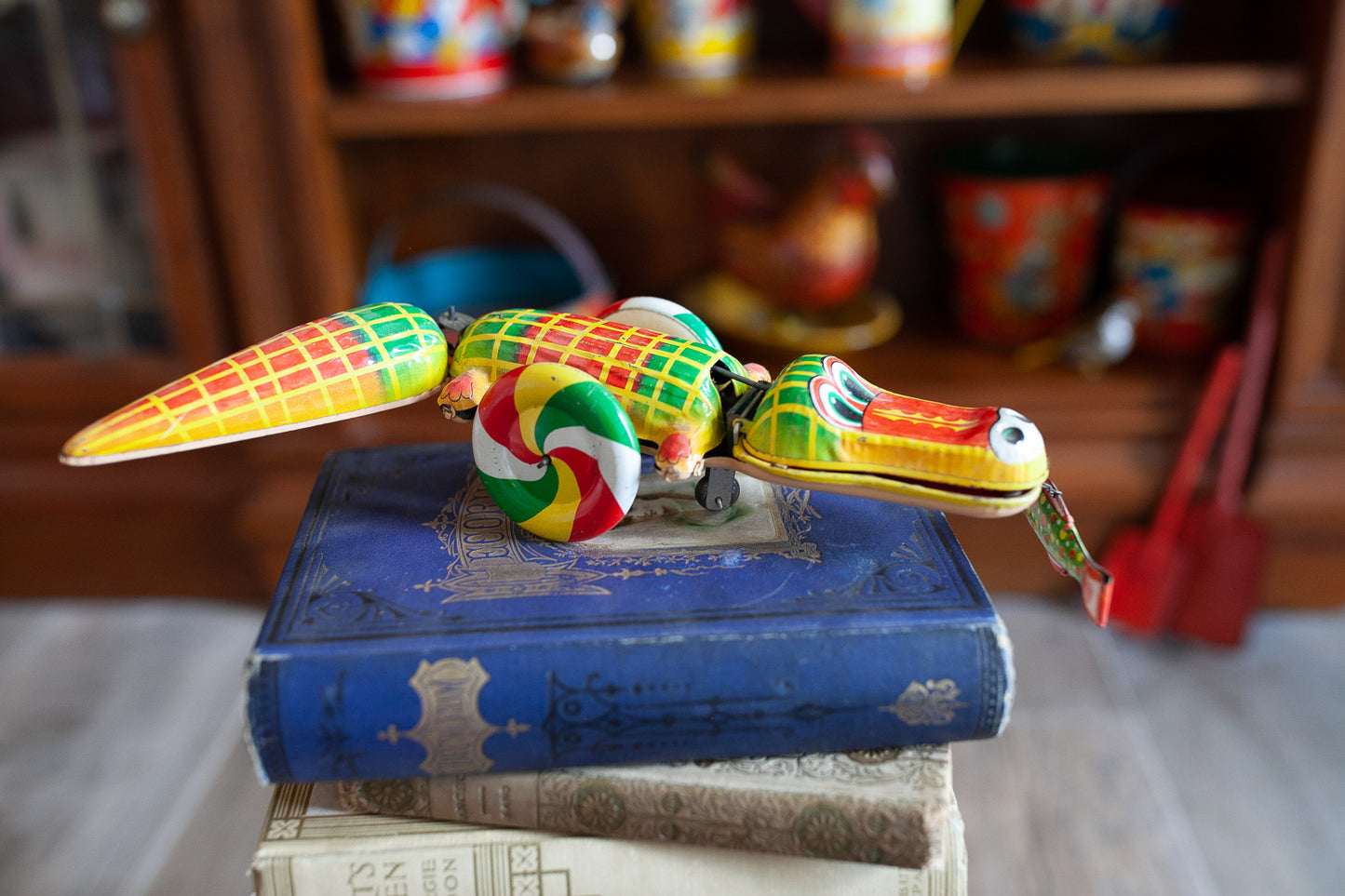 Vintage Tin Toy - Tin Alligator -Vintage Japanese Suzuki and Edward Wind-Up Snapping Alligator Tin Litho Toy with Leaping Fish, Made in Japan