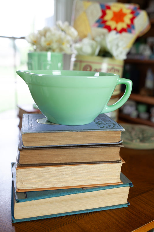 Vintage King Oven Ware Jadeite Mixing Bowl with Pour Spout and Handle 1950s Light Green Glass Made in the USA