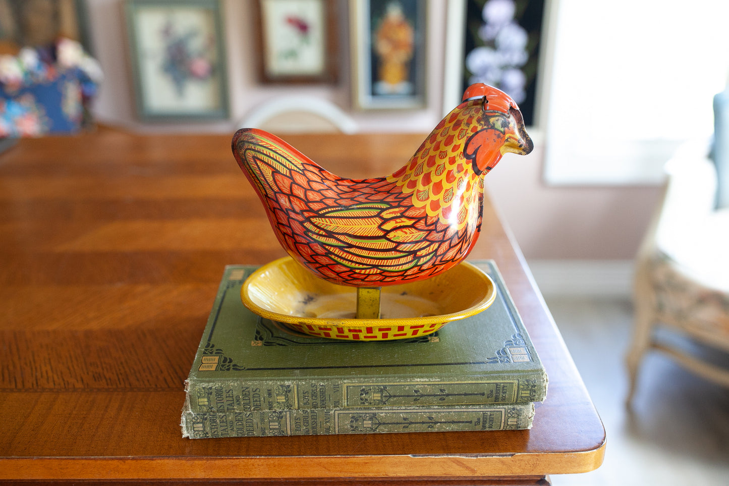 Vintage Toy- vintage Nesting Chicken- Vintage Large Egg Laying Chicken Wyandotte Tin Litho Mechanical Toy