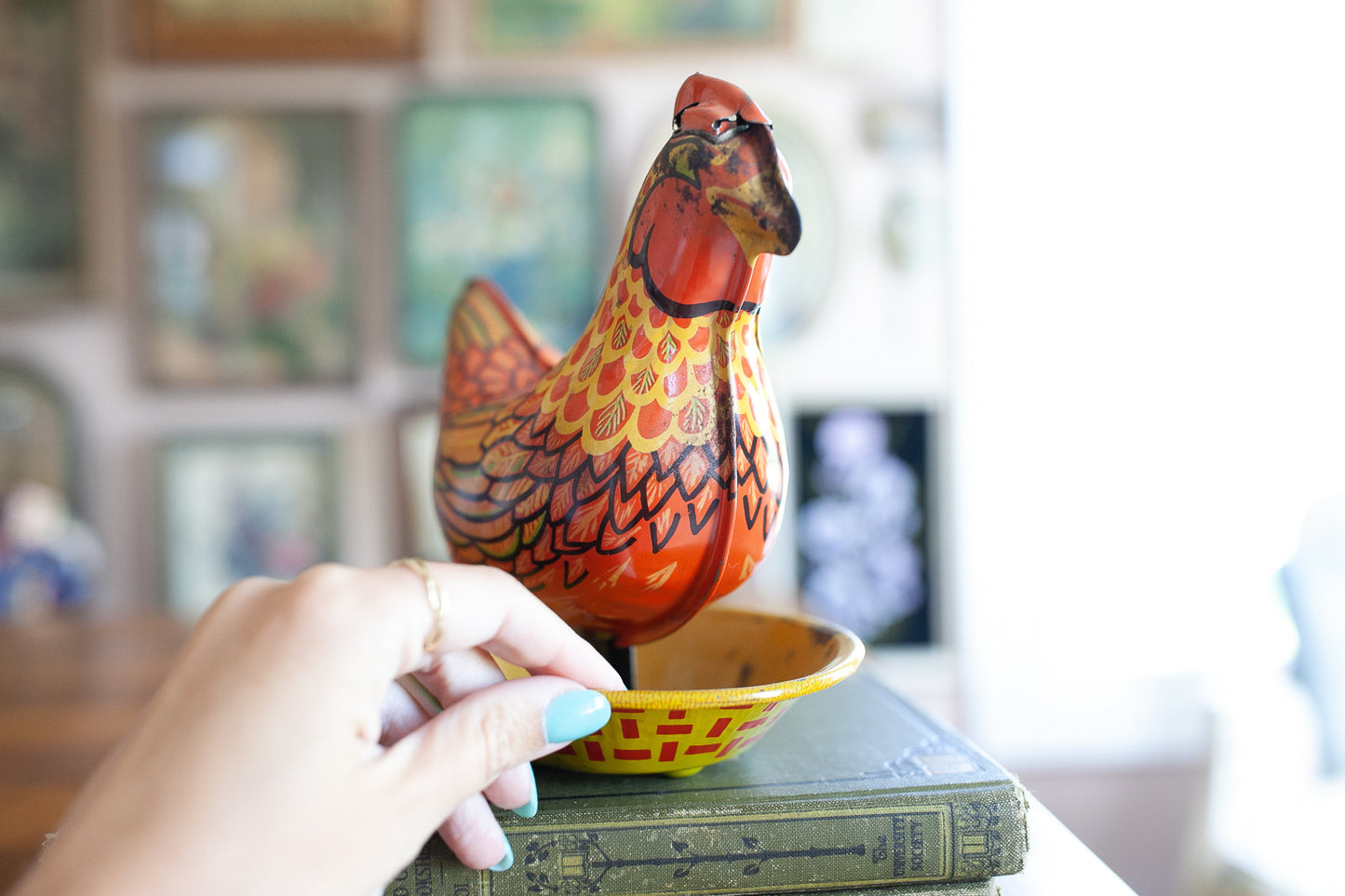 Vintage Toy- vintage Nesting Chicken- Vintage Large Egg Laying Chicken Wyandotte Tin Litho Mechanical Toy