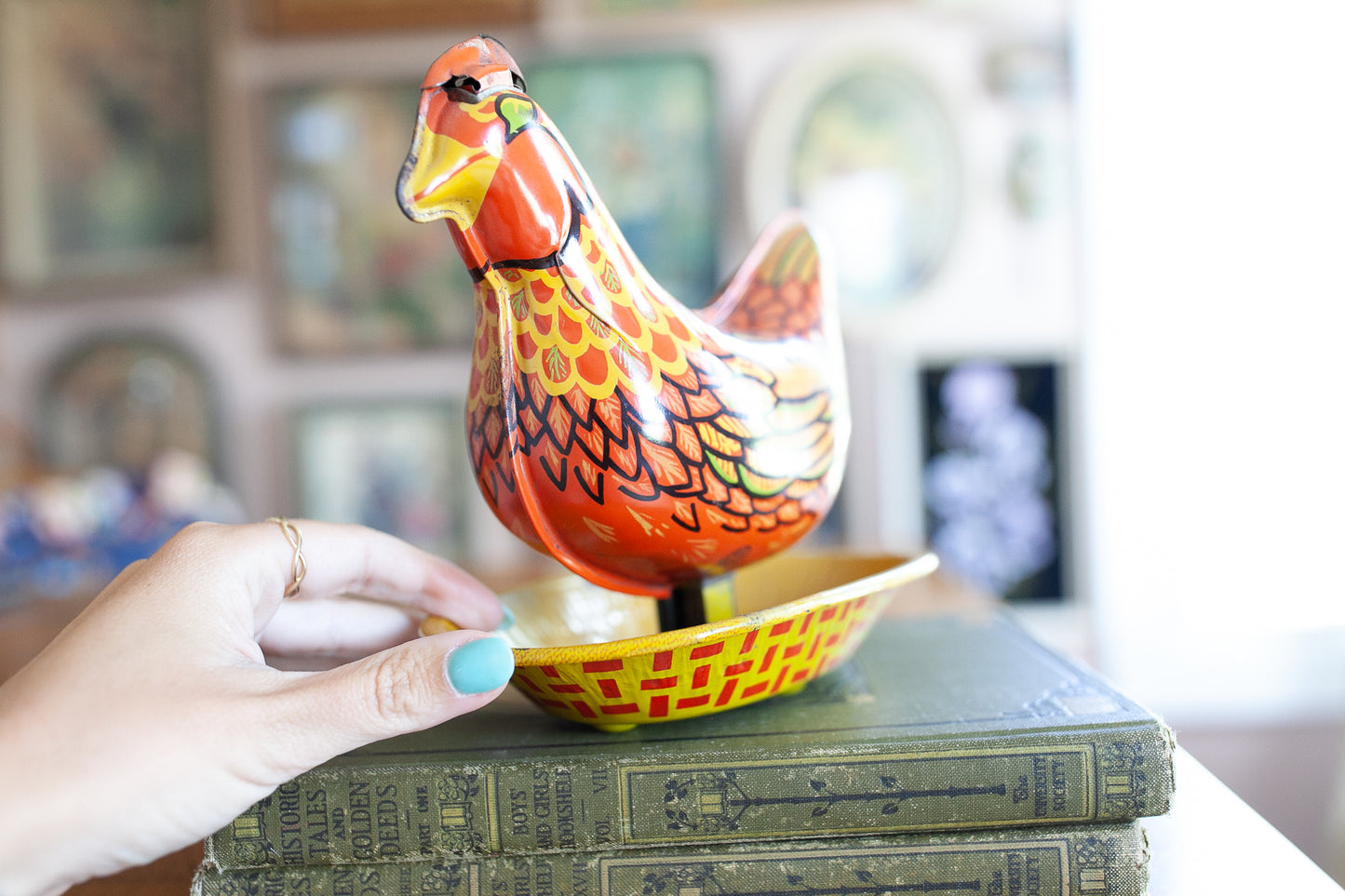 Vintage Toy- vintage Nesting Chicken- Vintage Large Egg Laying Chicken Wyandotte Tin Litho Mechanical Toy