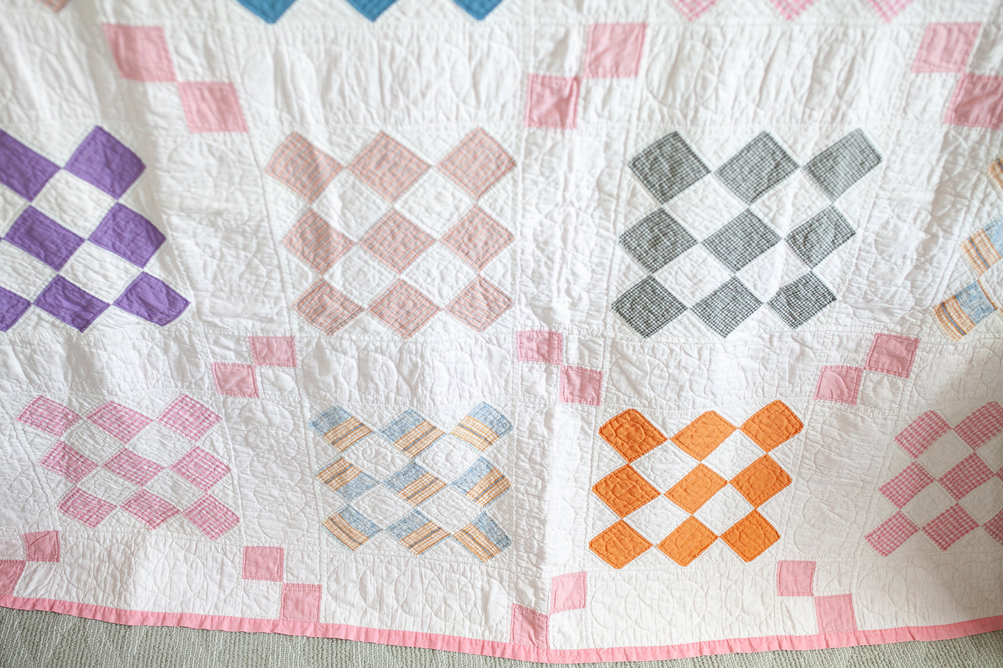 Diamond Quilt - Vintage Quilt - Pink Quilt