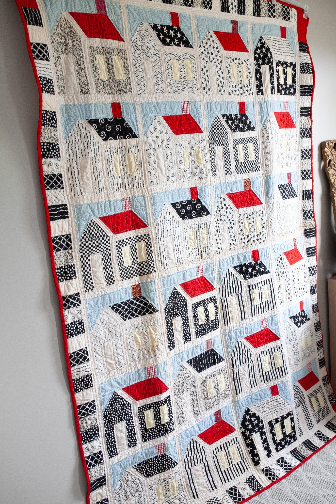 Vintage Quilt- School House Quilt