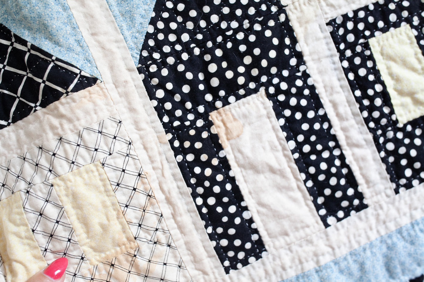 Vintage Quilt- School House Quilt
