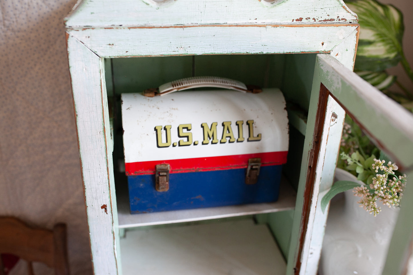 Vintage Mailbox Lunchbox - Metal Lunchbox