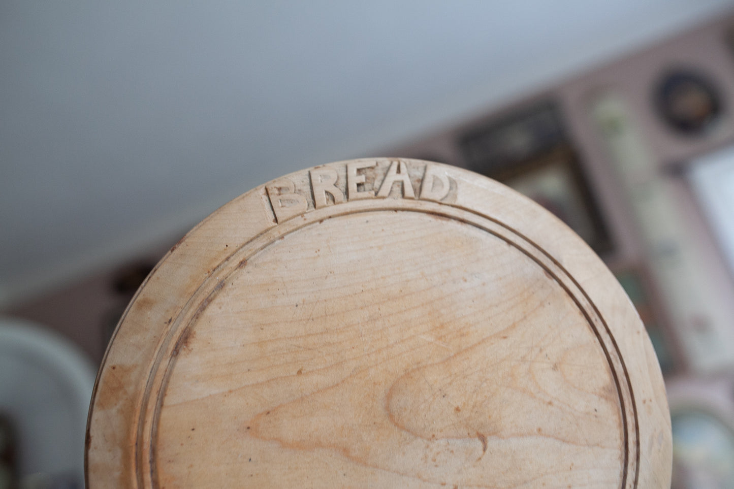 Vintage Bread Board- Cutting Board- Hand Carved English Circular Cutting Board