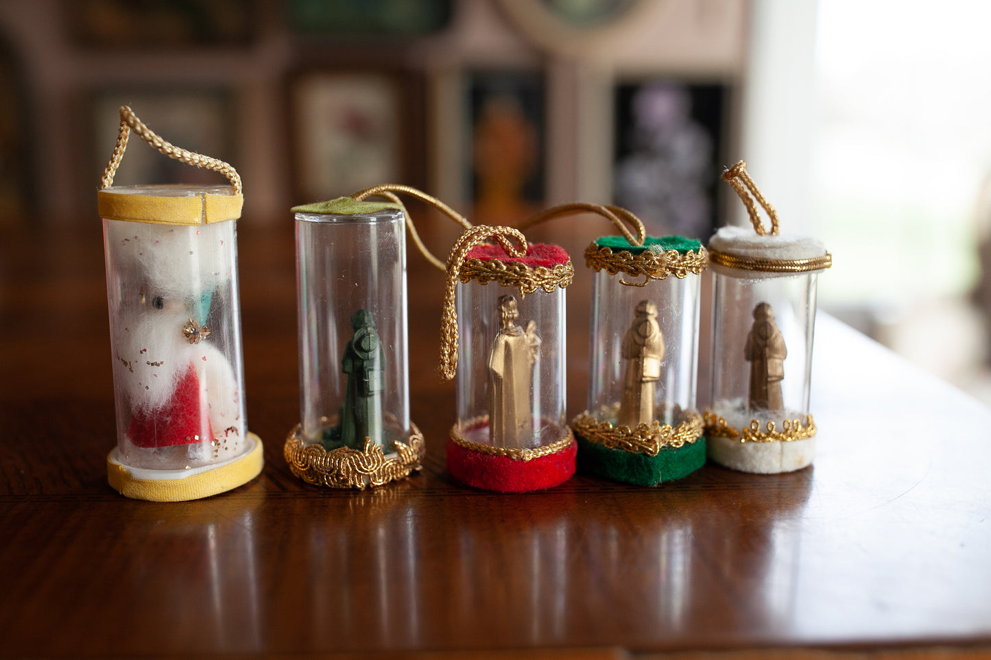 Vintage Christmas Ornaments - Plastic Diorama -Vintage Ornaments