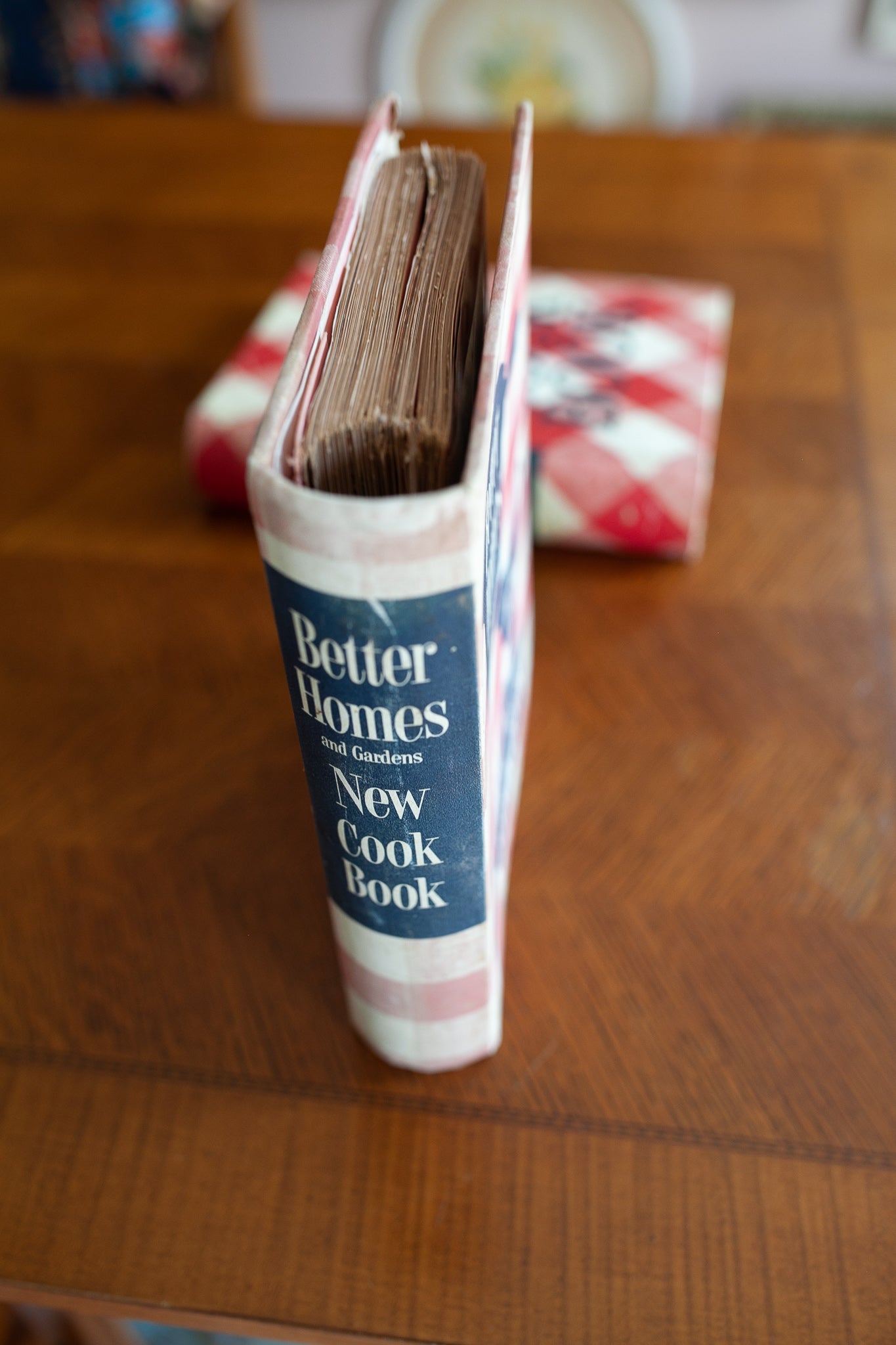 Better Homes and Gardens New Cook Book - Vintage Cook Book 1953