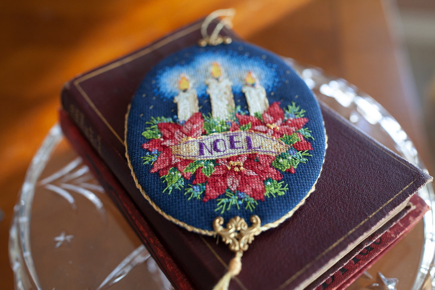 Noel -Cross Stitch -Vintage Noel - Ornament -  Gold Collection Petites Candlelit Noel Christmas Cross Stitch - Completed