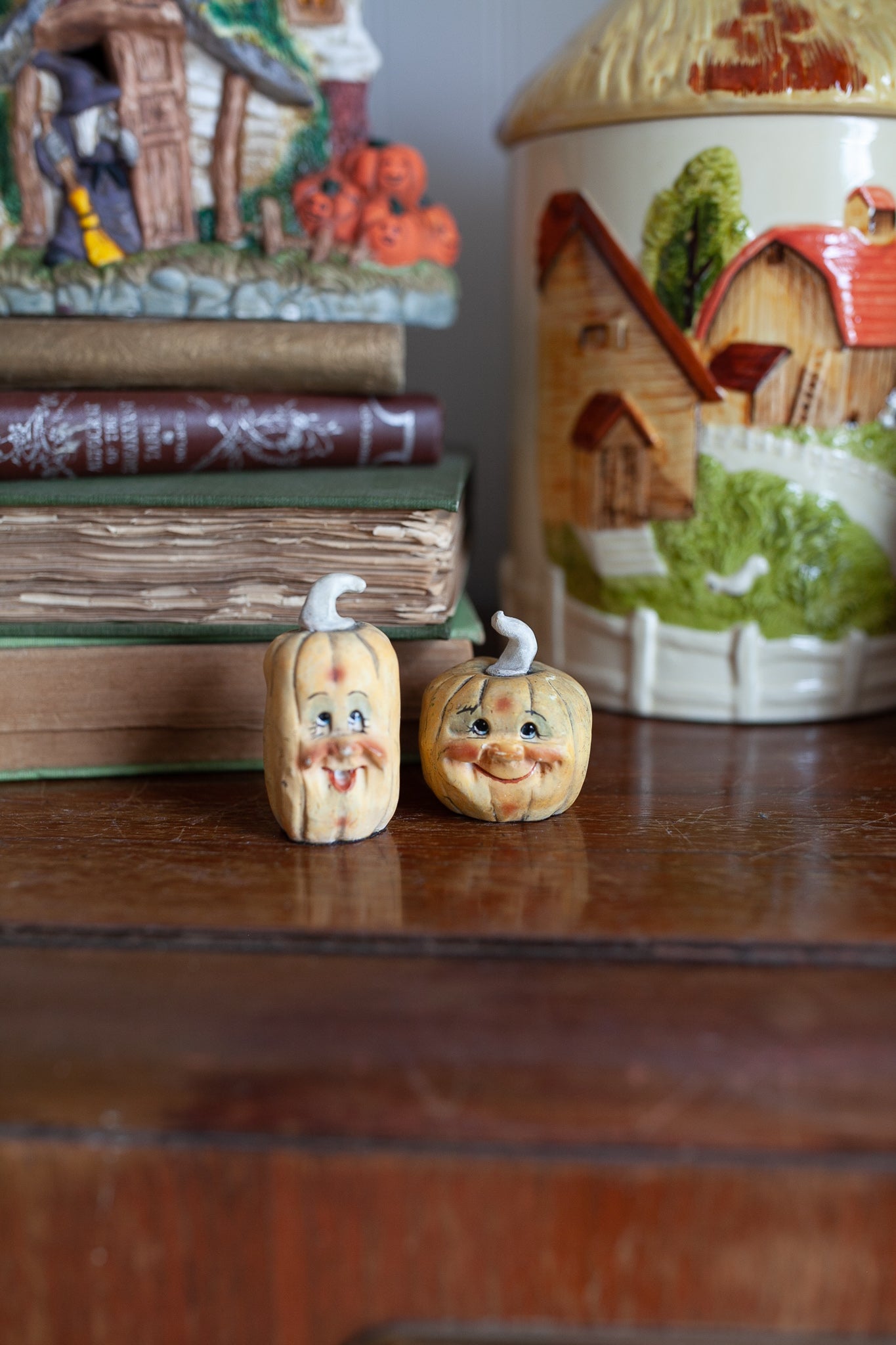 Vintage Pumpkins- Allyson Nagel Pumpkins -Anthropomorphic 1995 Pumpkins