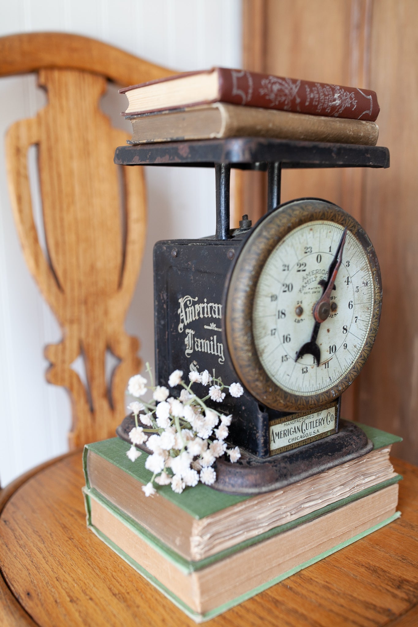 Vintage Scale- Kitchen Scale- American Family Scale -Metal Scale