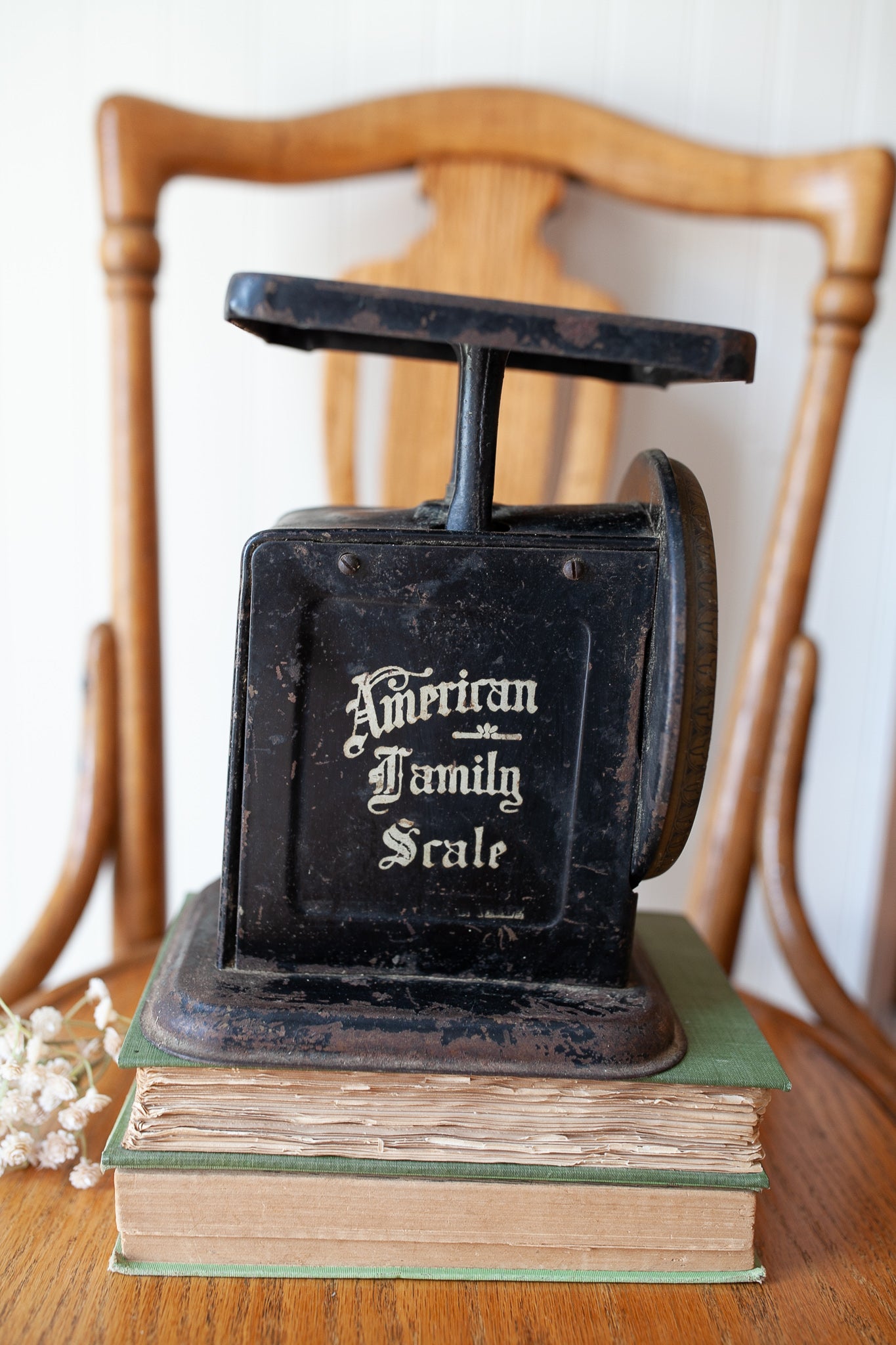 Vintage Scale- Kitchen Scale- American Family Scale -Metal Scale