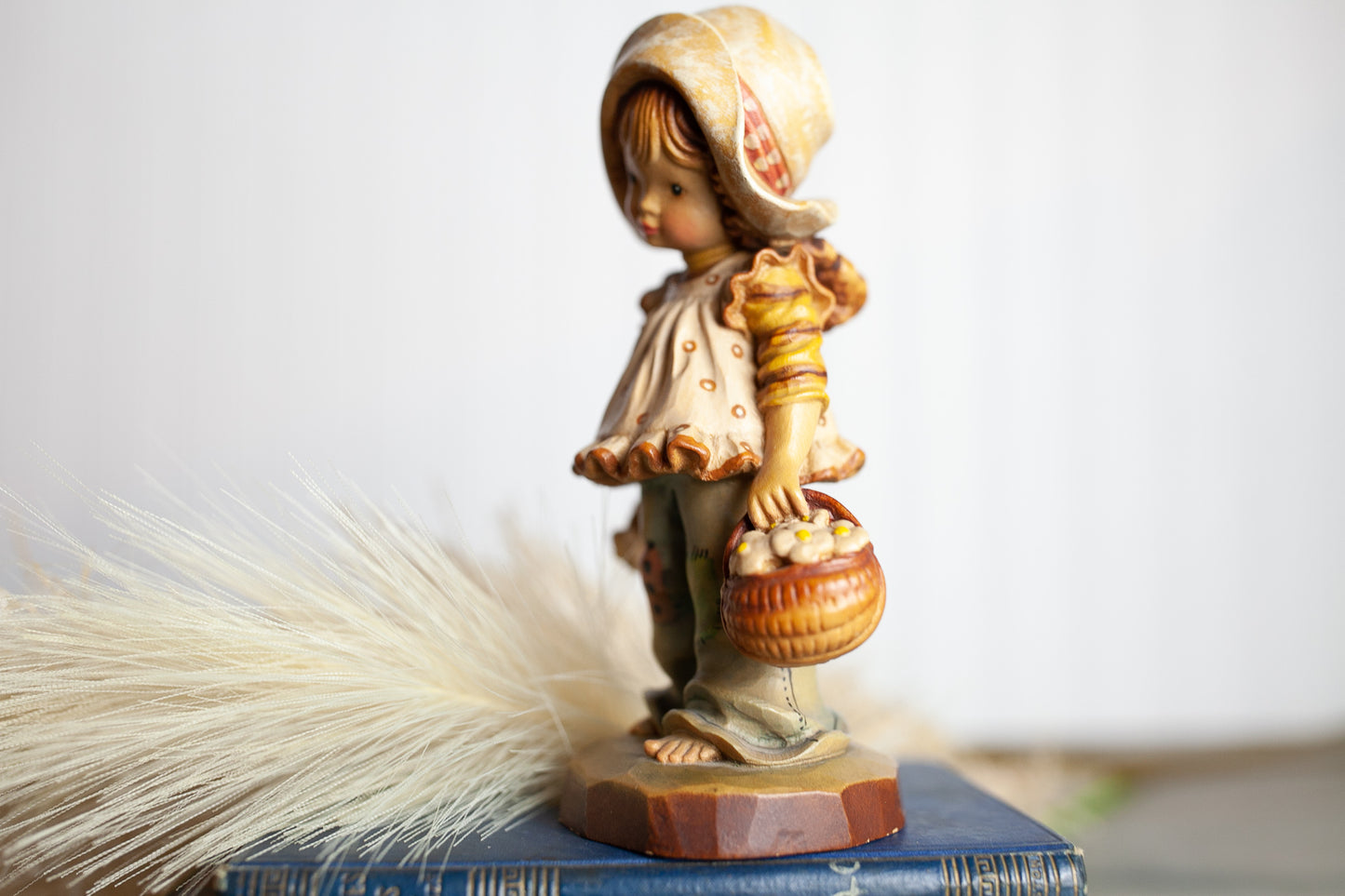 Flowers For You-6" - Sarah Kay Figurines- ANRI- Made in Italy - Wooden Figurine