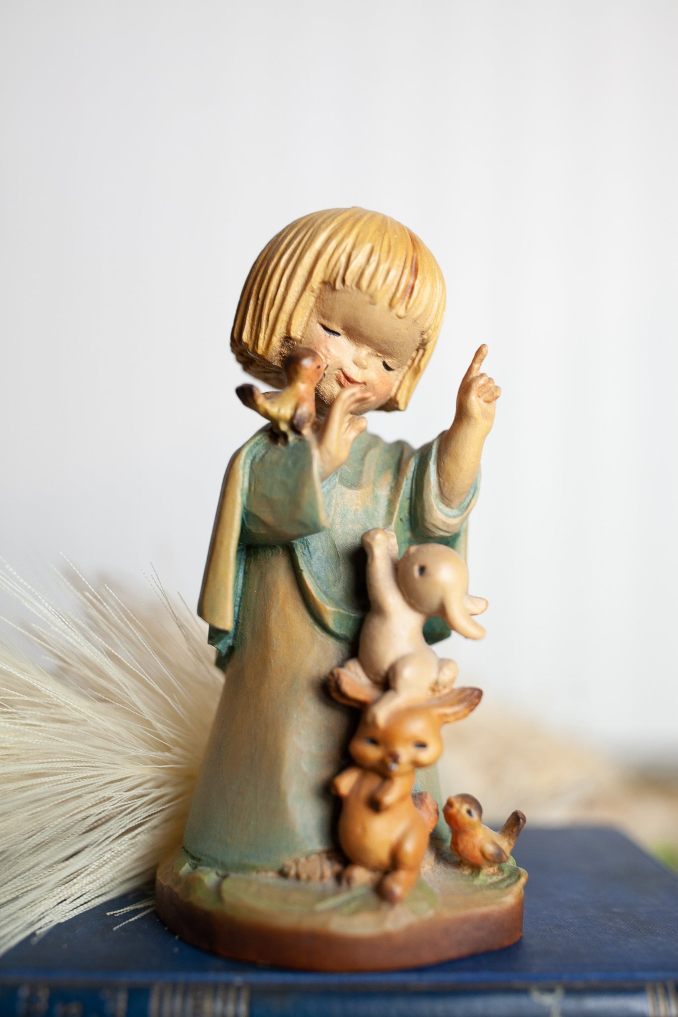 ANRI Juan Ferrandiz 6" Scale "Talking to the Animals" Figurine Woodcarving Made in Italy