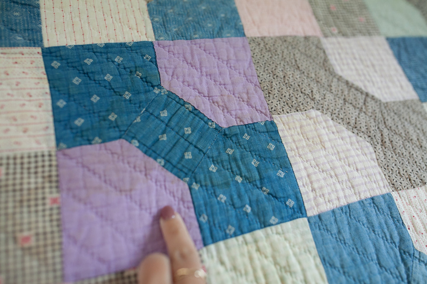 Vintage quilt- Quilt - Bow Tie Quilt