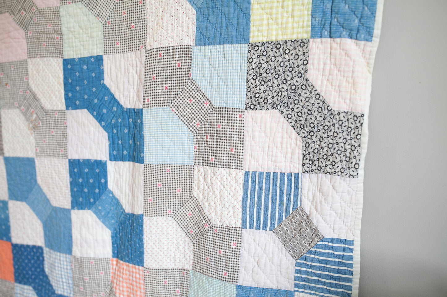 Vintage quilt- Quilt - Bow Tie Quilt