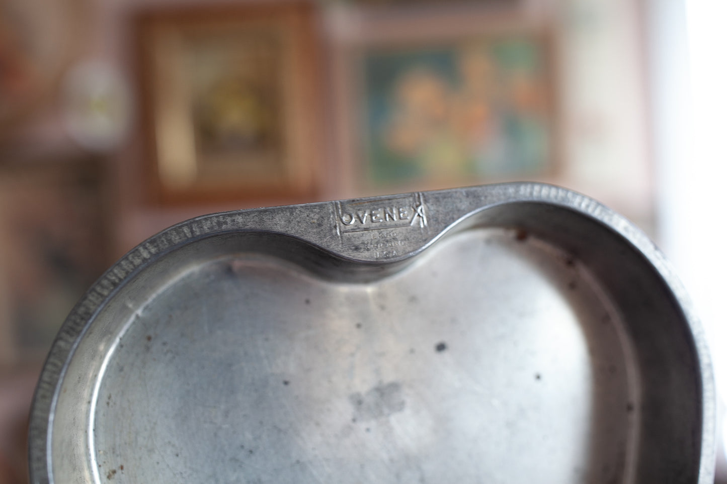 Vintage Heart pan