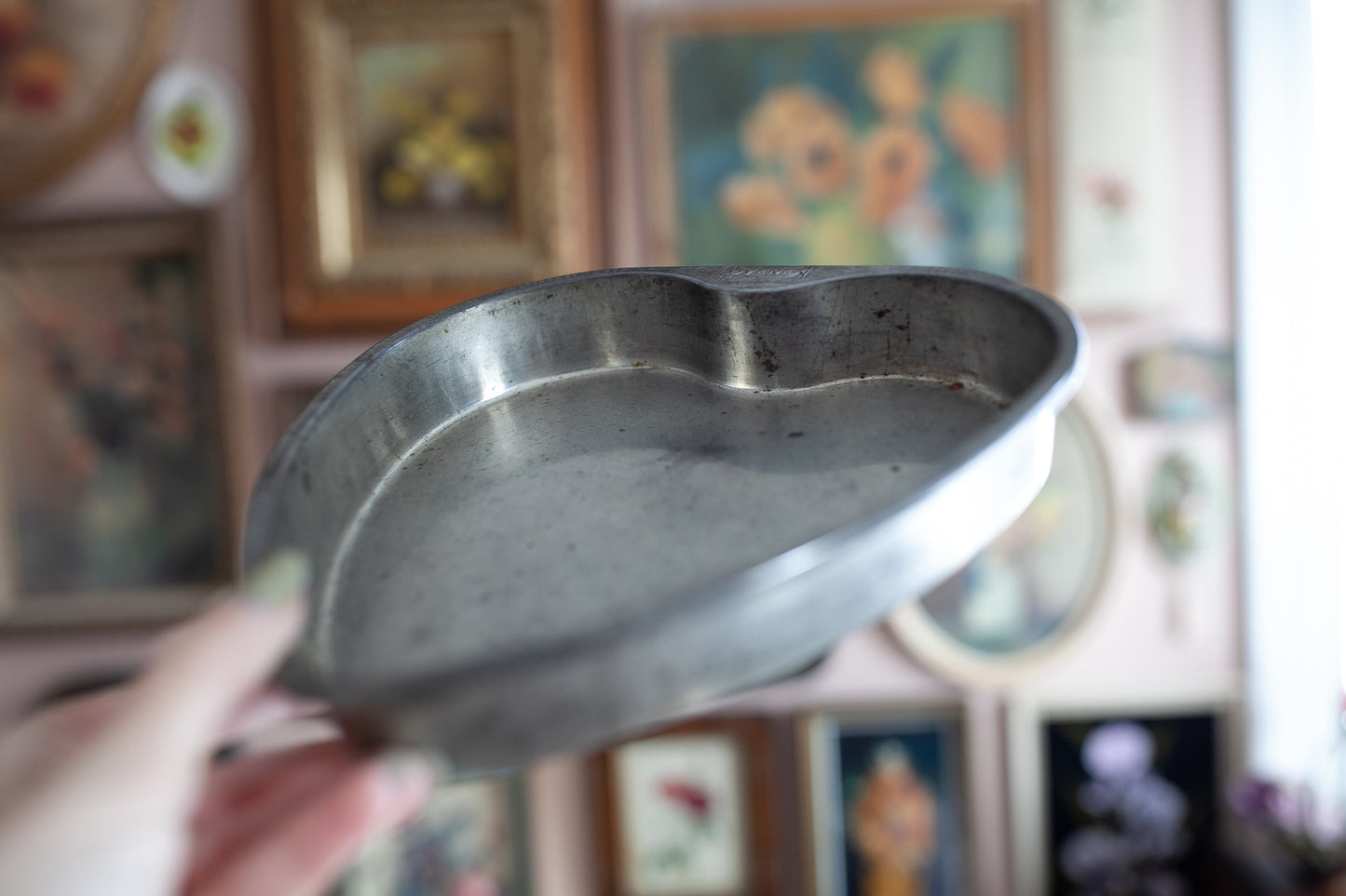 Vintage Heart pan