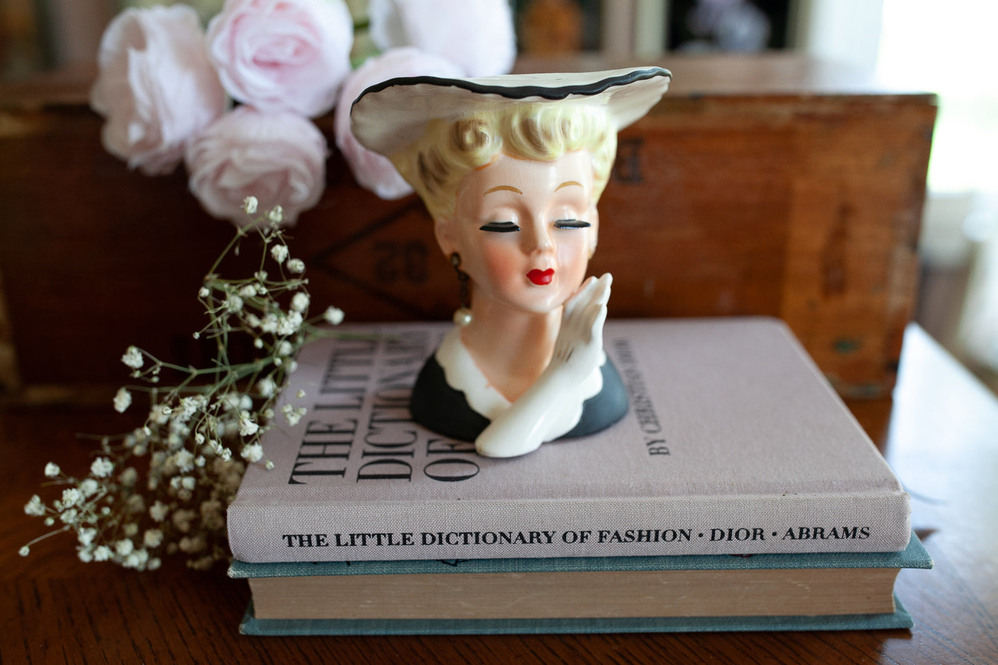 Vintage Lady Head Vase - A5046 Napco Hat Lady