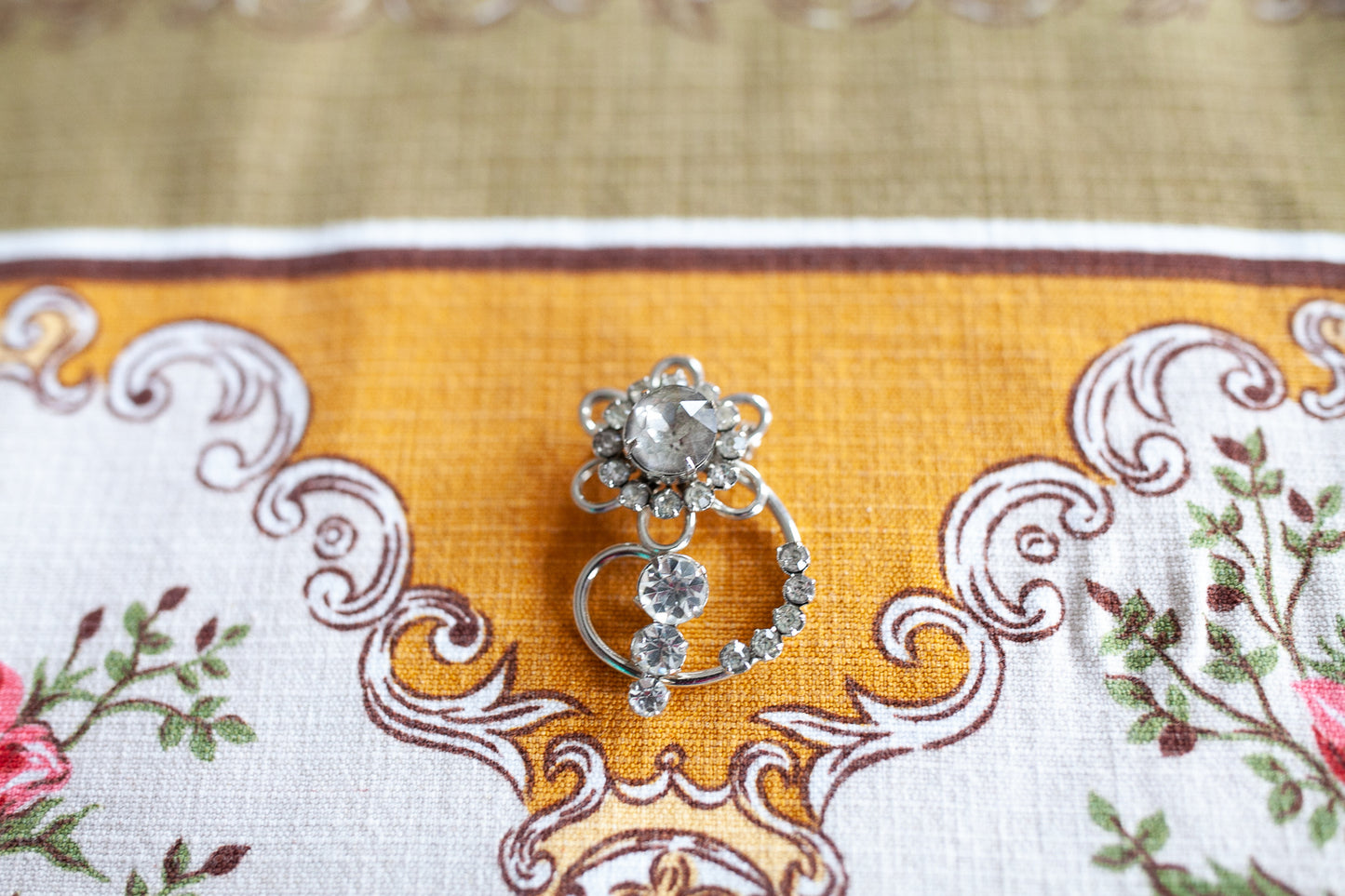 Vintage Floral Brooch - Silver Brooch - Flower