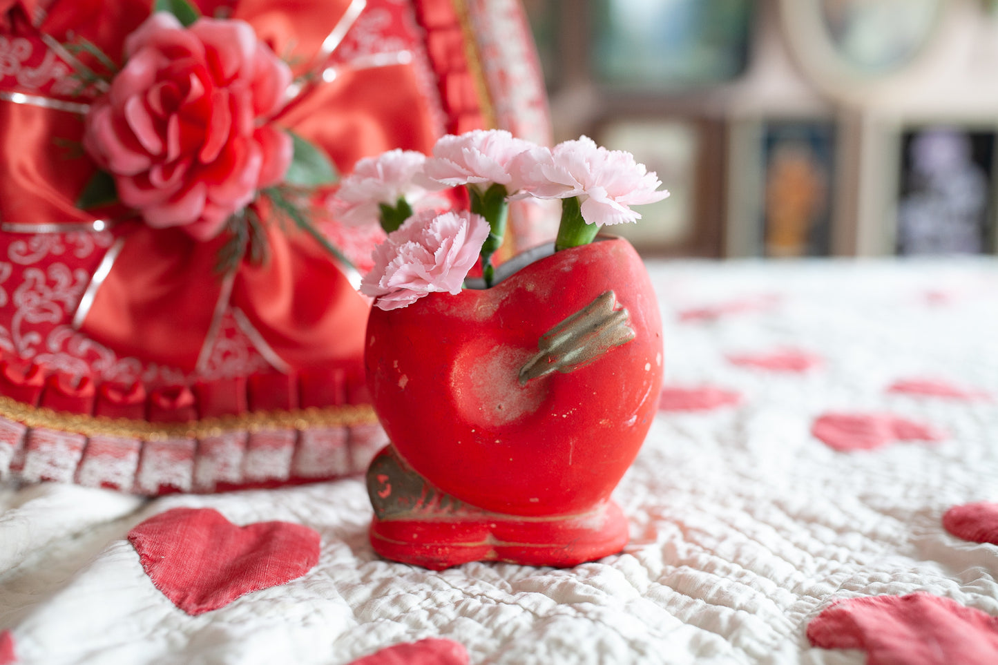 Vintage Heart Vase -Red and Gold
