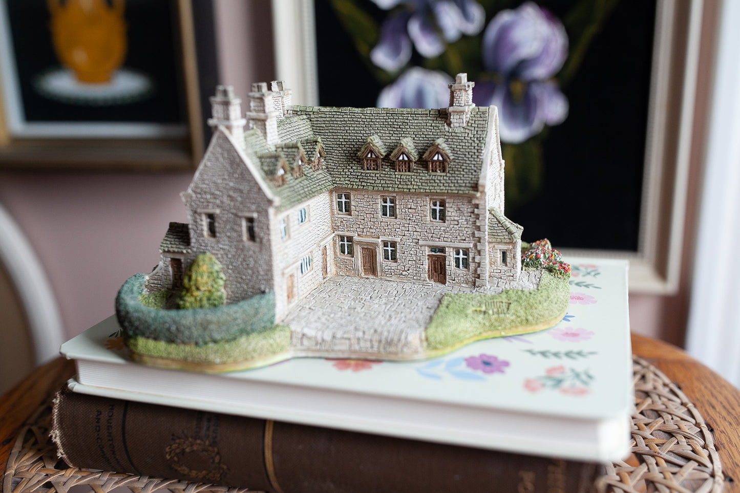 Lilliput Lane House- Sulgrave Manor